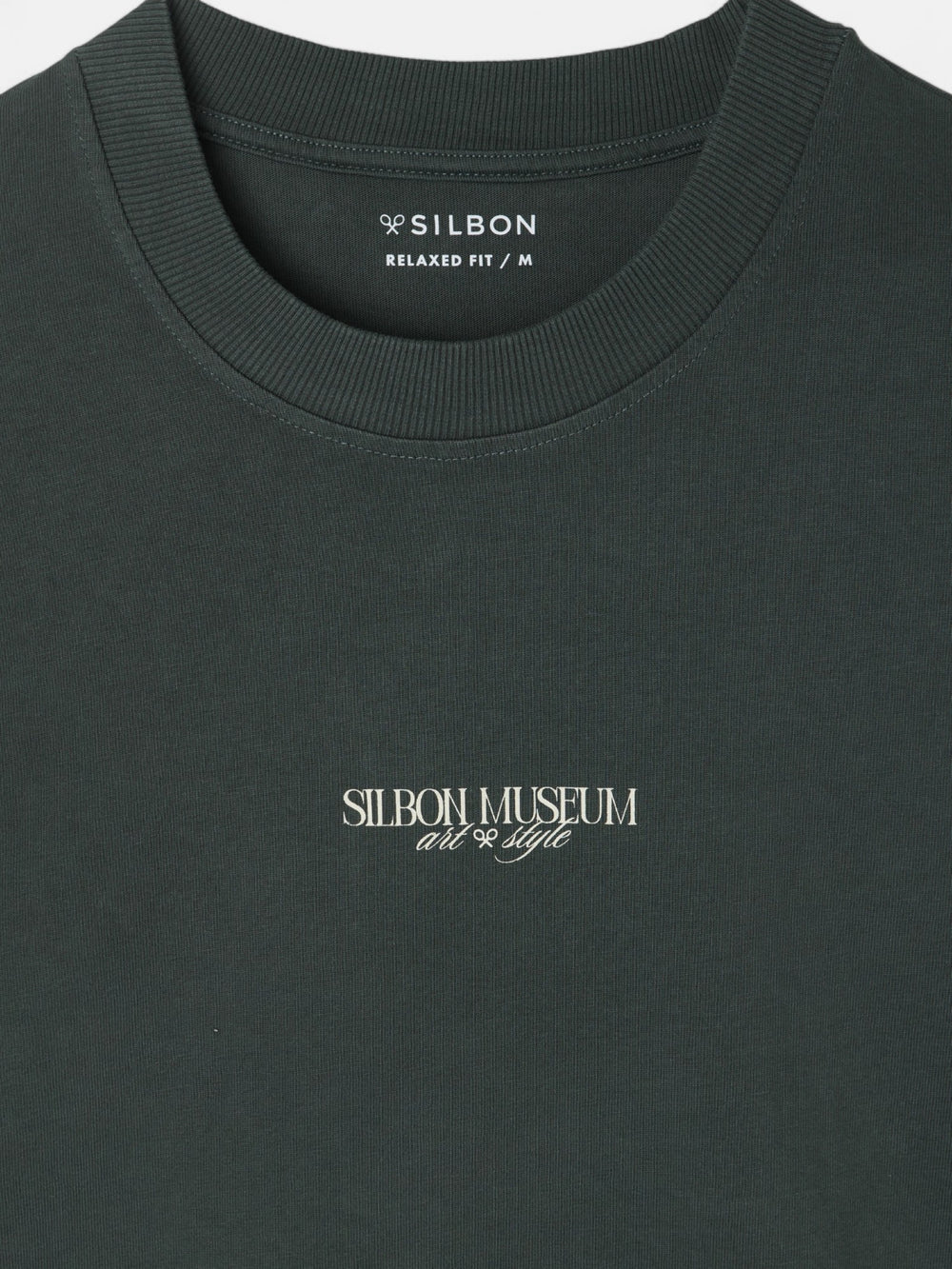 Relaxed fit museum green t-shirt