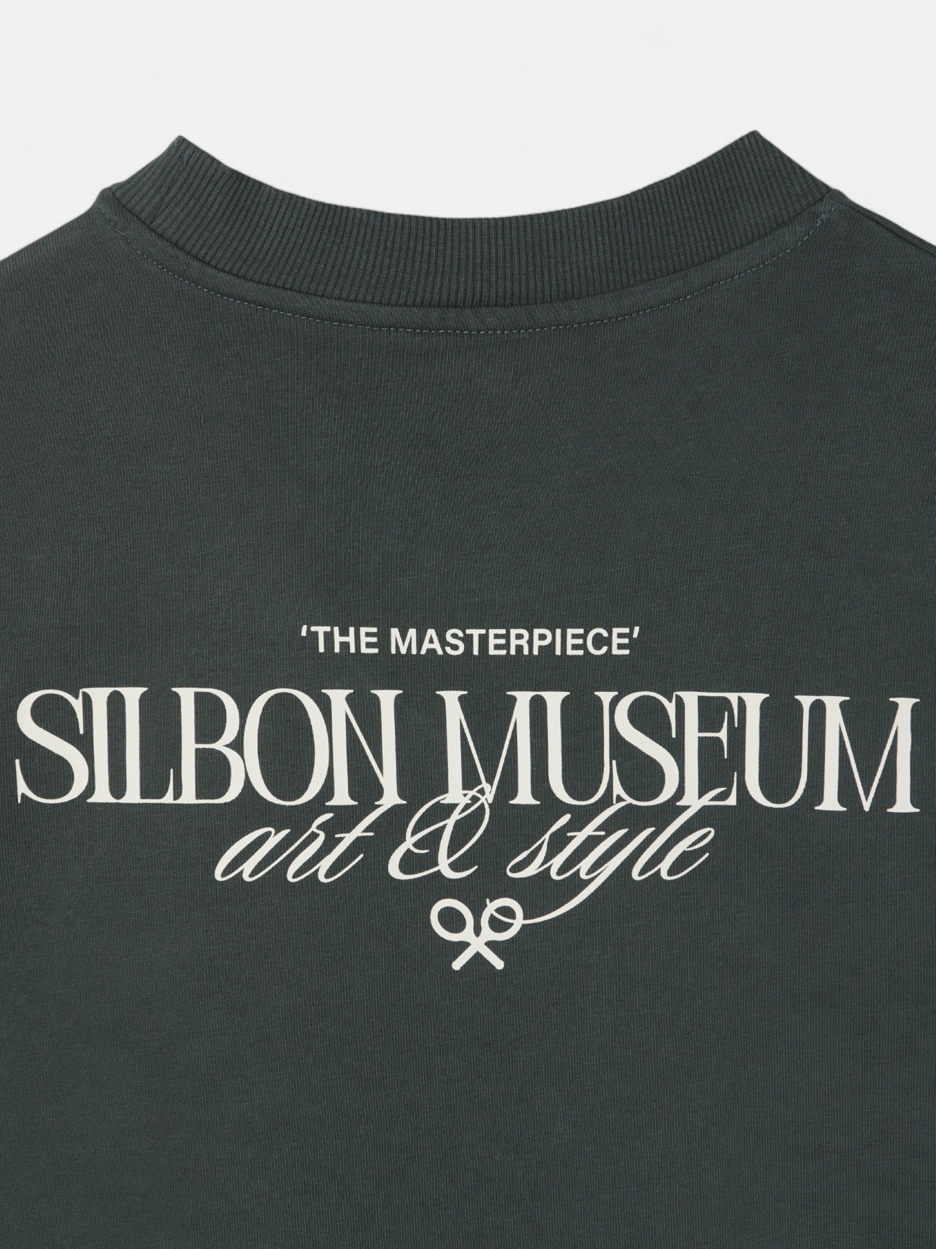 Camiseta relaxed fit museum verde