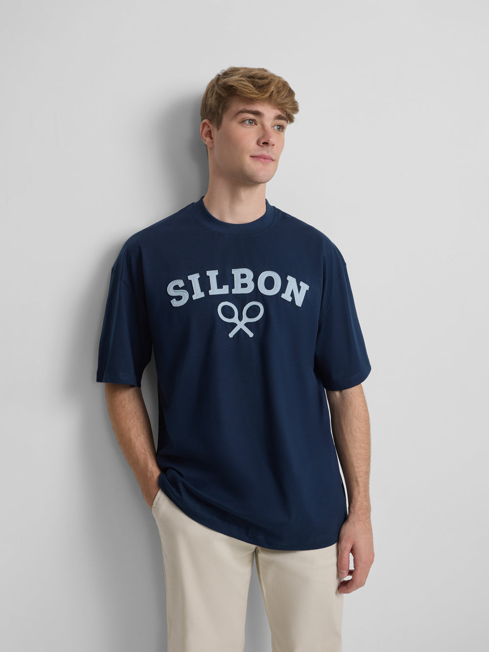 Camiseta relaxed fit raqueta media azul marino