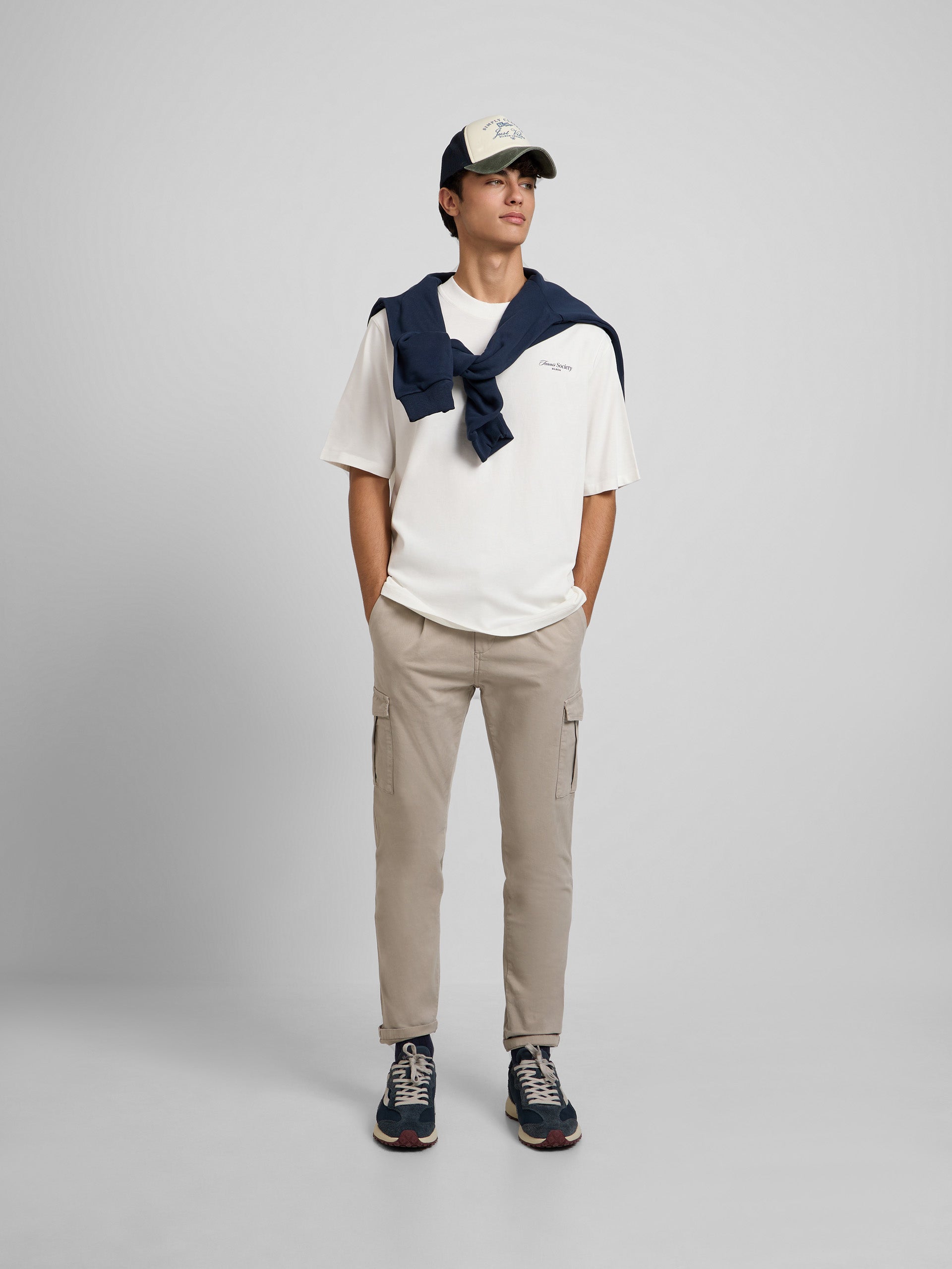 Special fit tennis society cream t-shirt