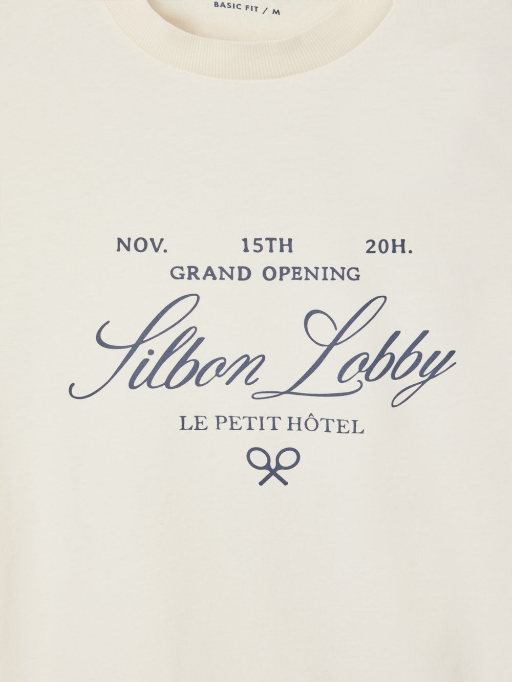 Camiseta petit hotel crema