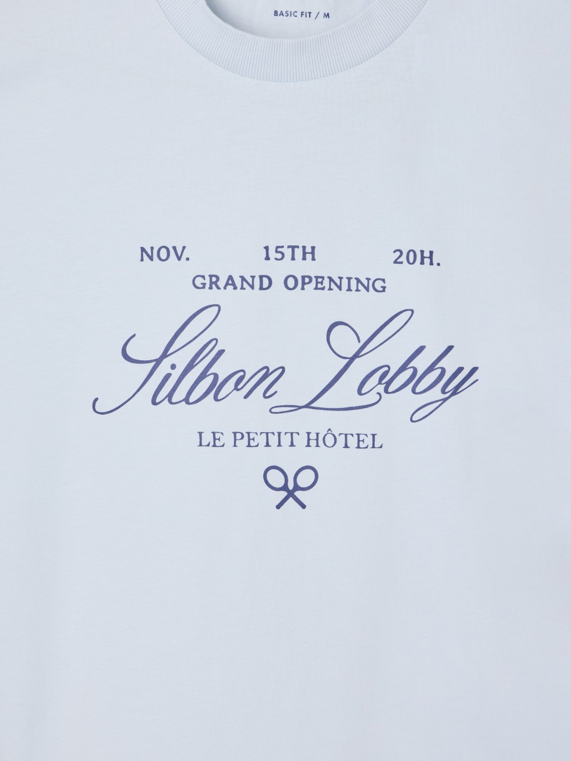 Camiseta petit hotel azul claro