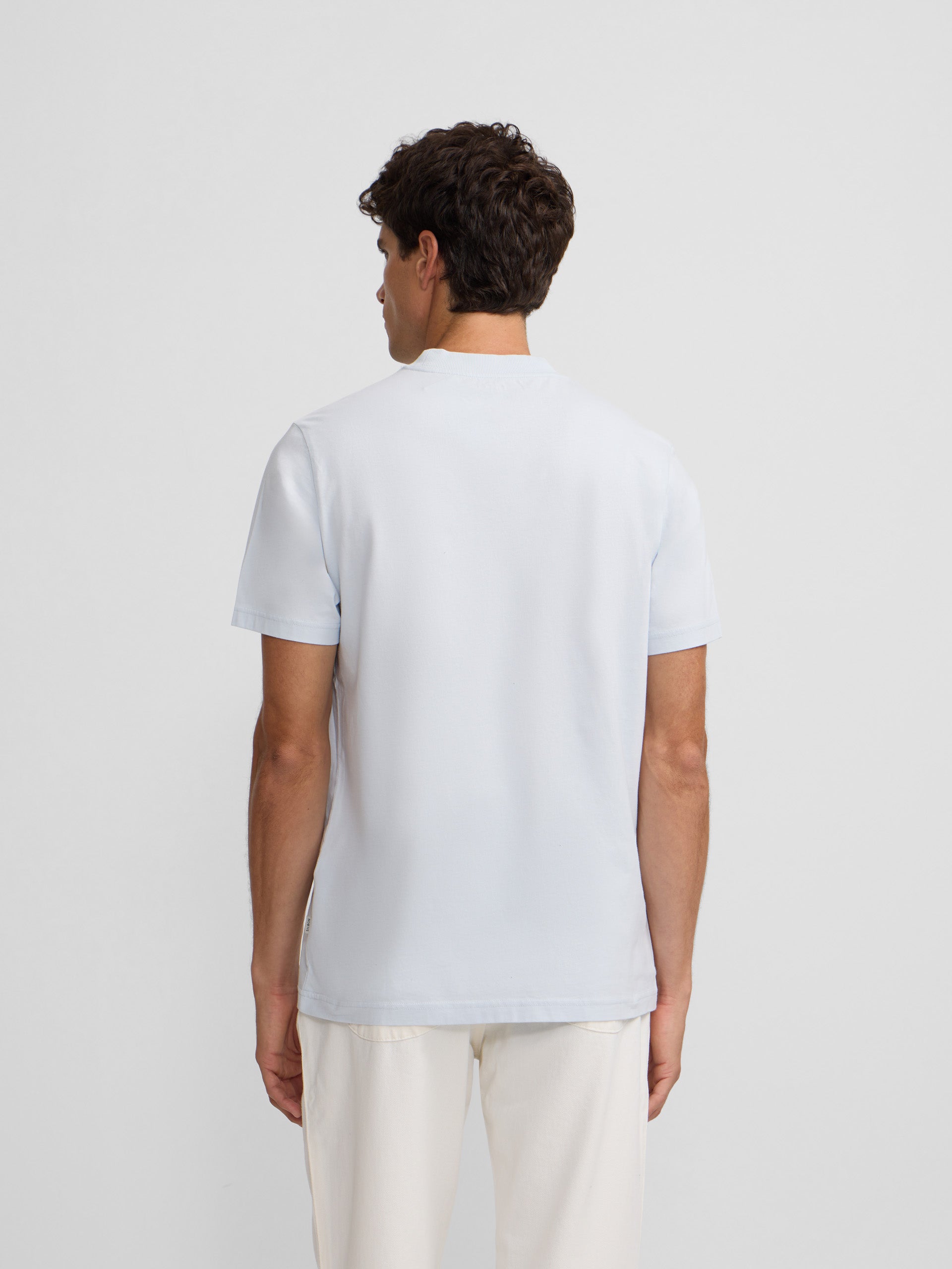 Camiseta petit hotel azul claro