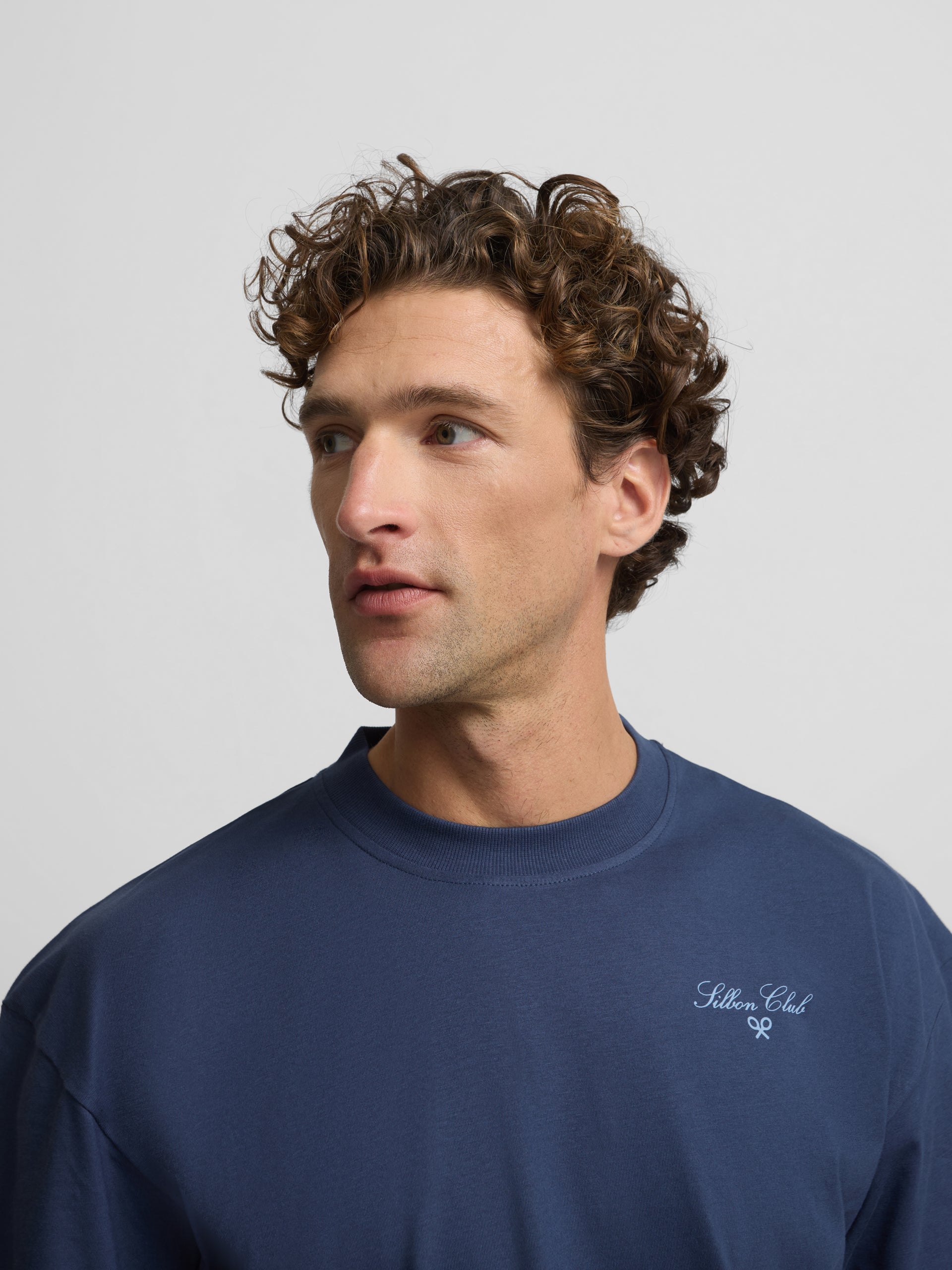 Camiseta relaxed fit art style azul marino