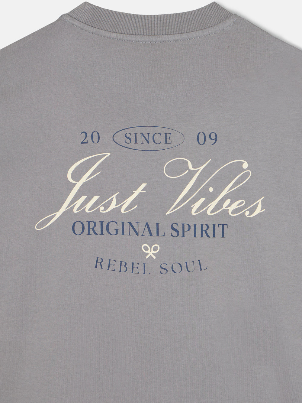 Relaxed just vibes grey t-shirt
