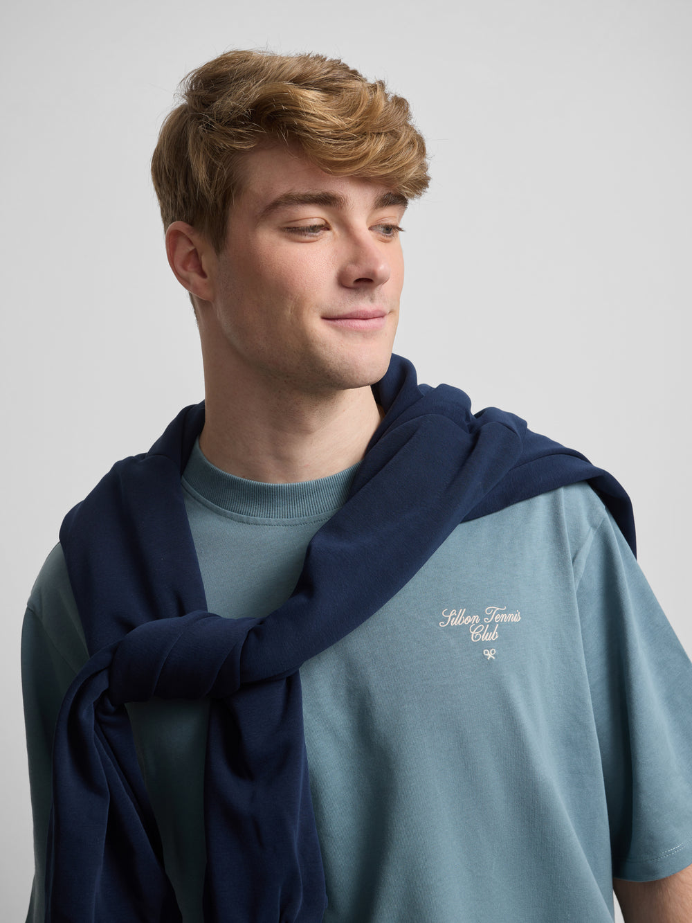 Camisola special fit elegância intemporal petróleo