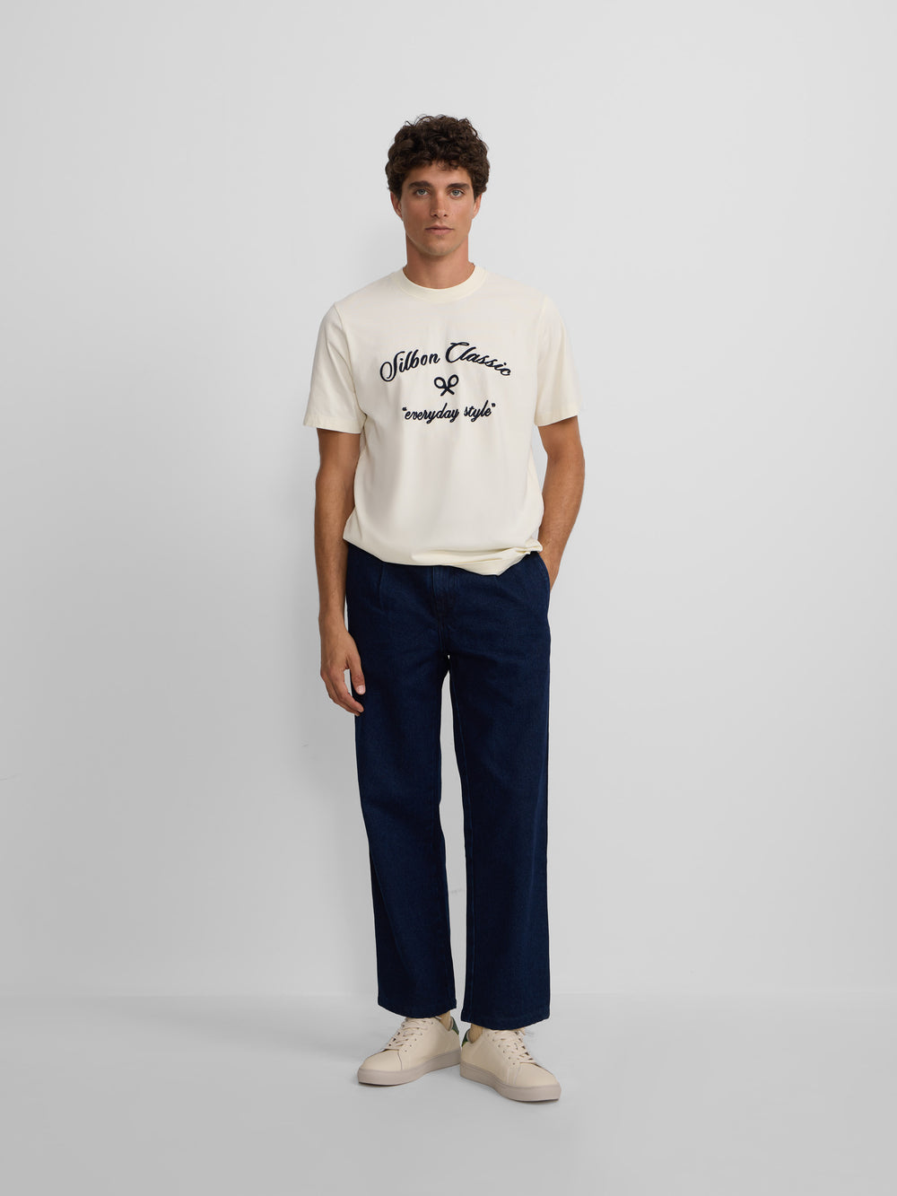 T-shirt everyday style creme