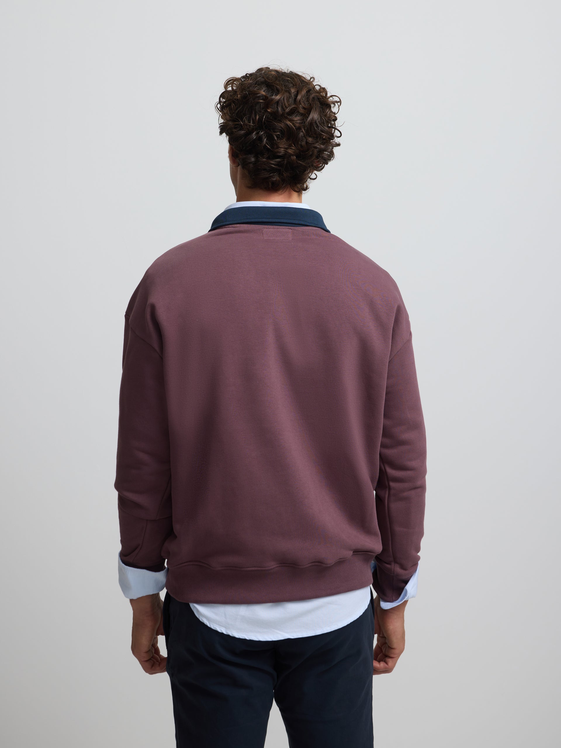 Sweatshirt polo contraste azul-marinho e bordô
