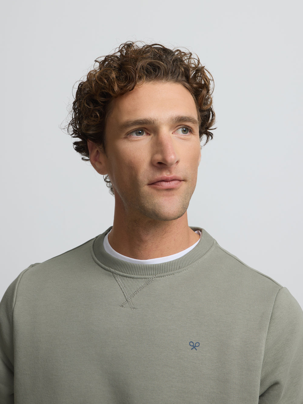 Sudadera escudo SB khaki