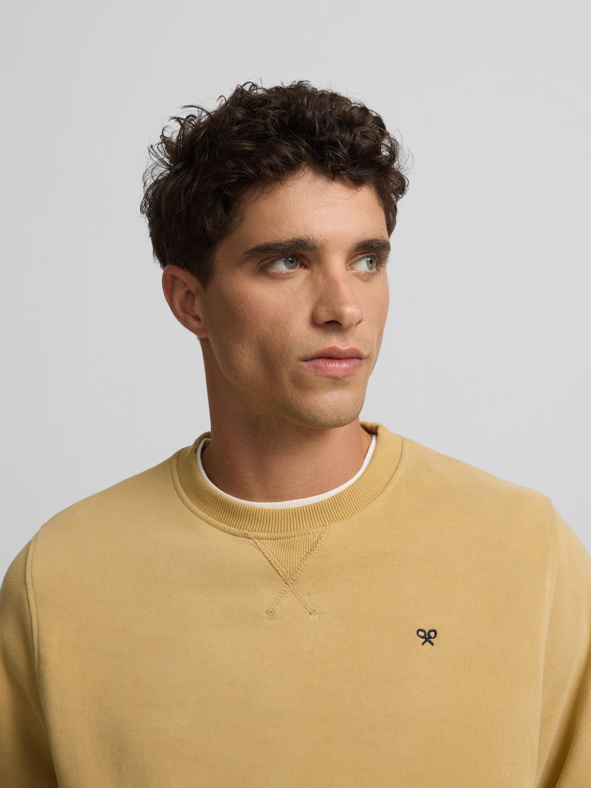 Sweat-shirt Silbon avec mini logo moutarde