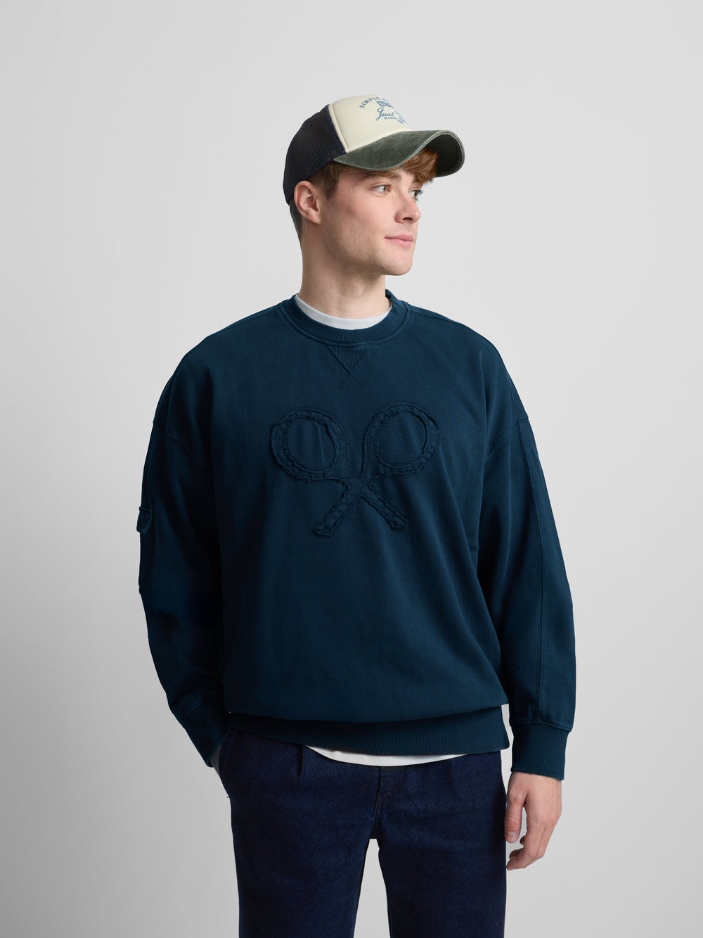 Sudadera relaxed fit logo garment dye marino