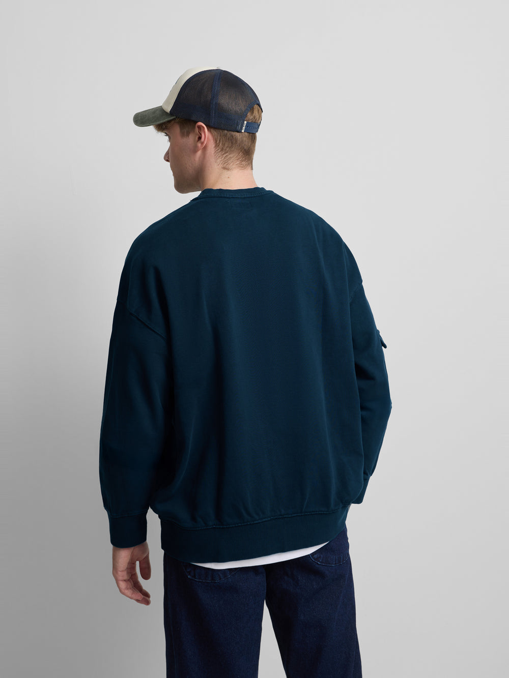Sudadera relaxed fit logo garment dye marino