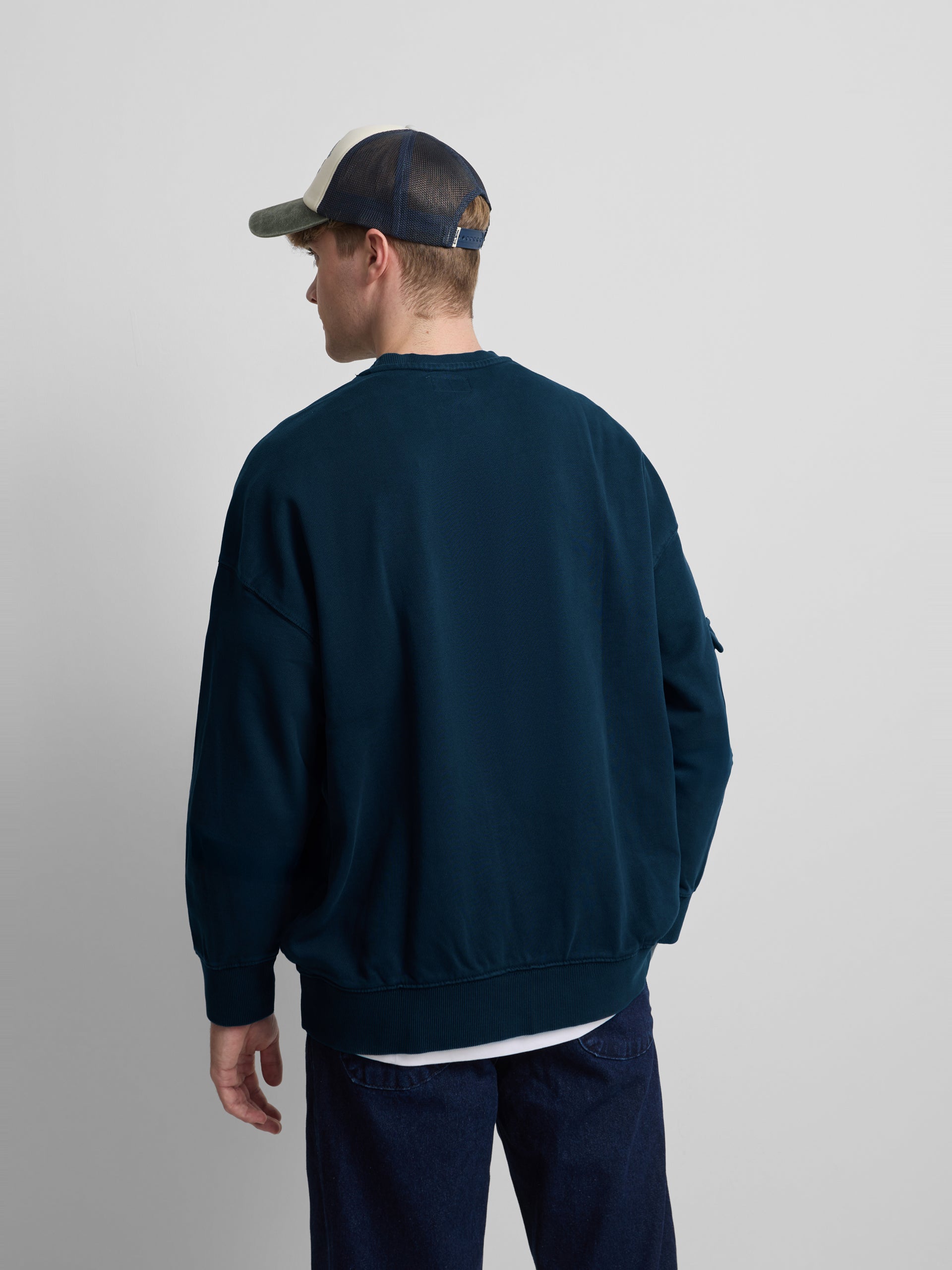 Sweatshirt relaxed fit logo garment dye azul-marinho