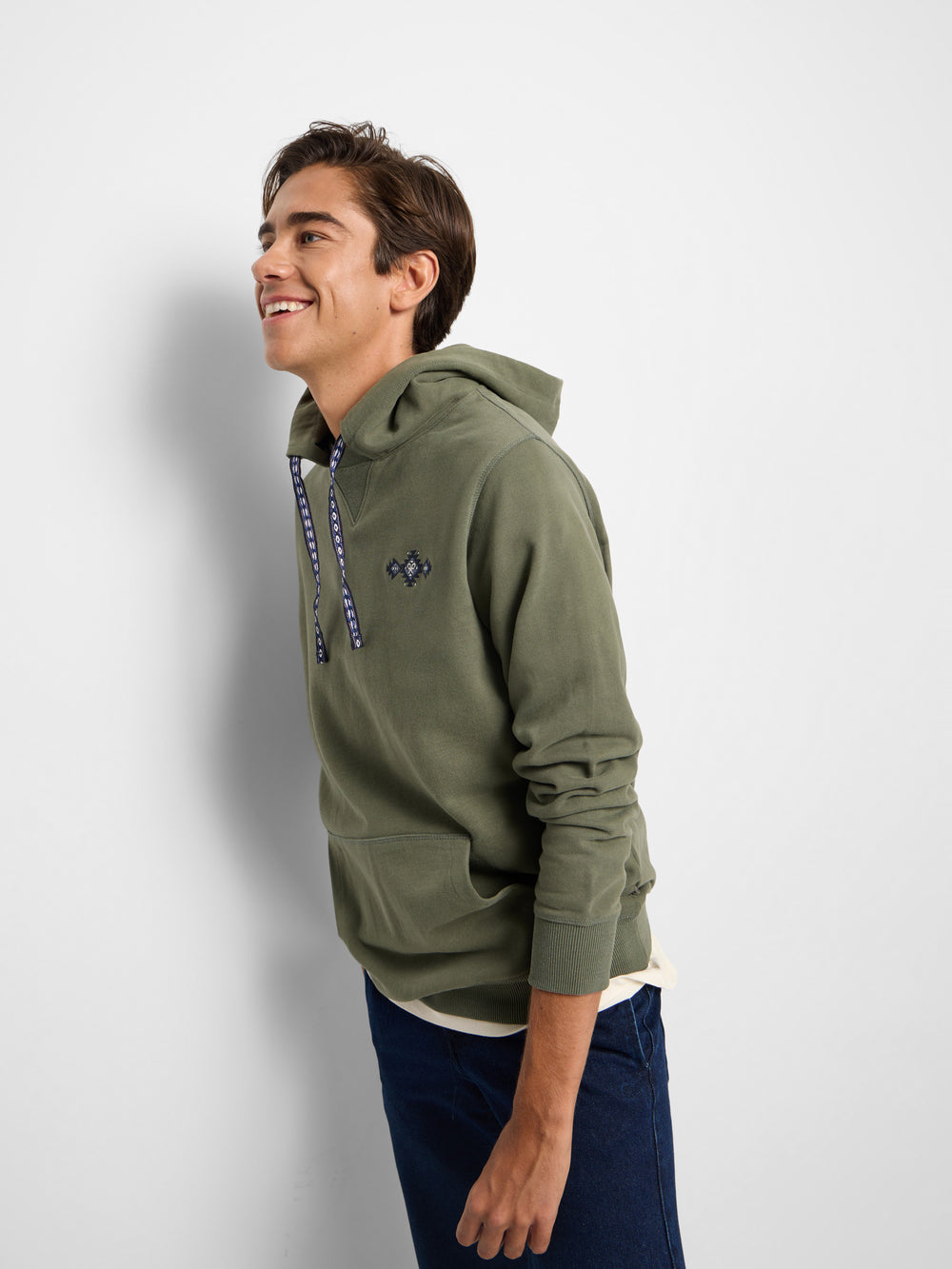 Sweatshirt hoodie com cordão étnico verde claro