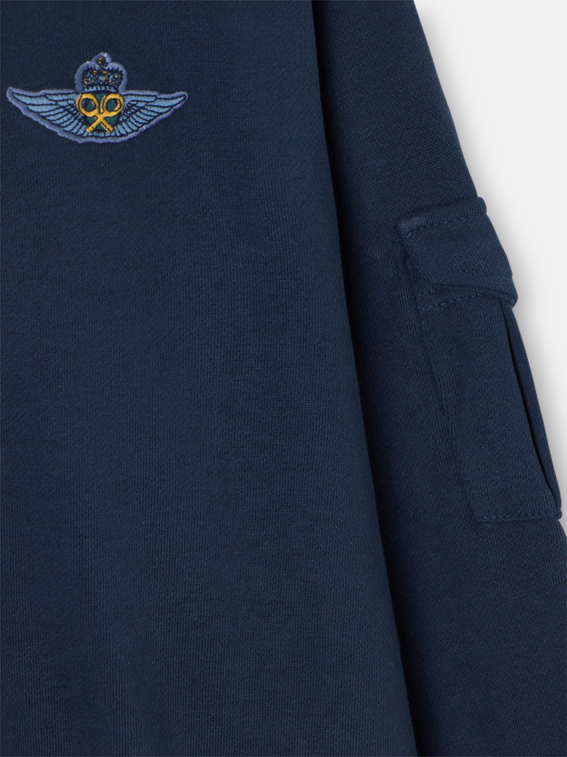 Sweatshirt com emblemas military azul-marinho