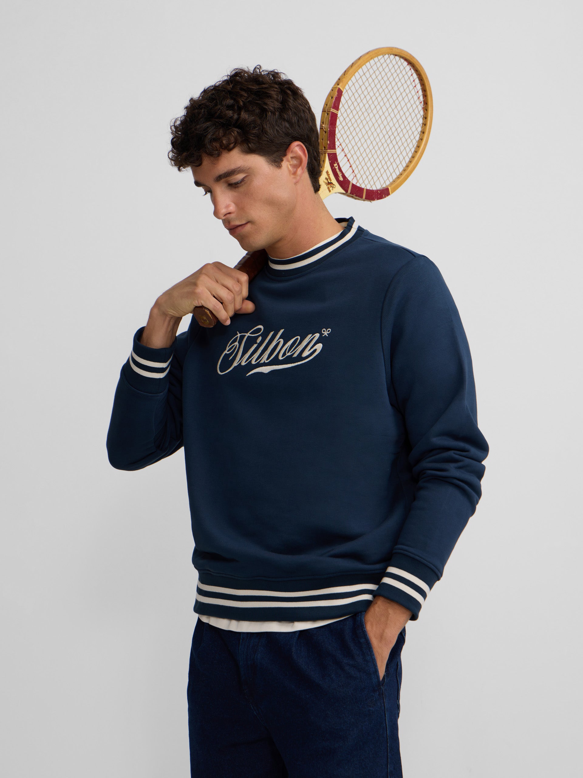 Sweat-shirt bleu marine à lettrage rétro