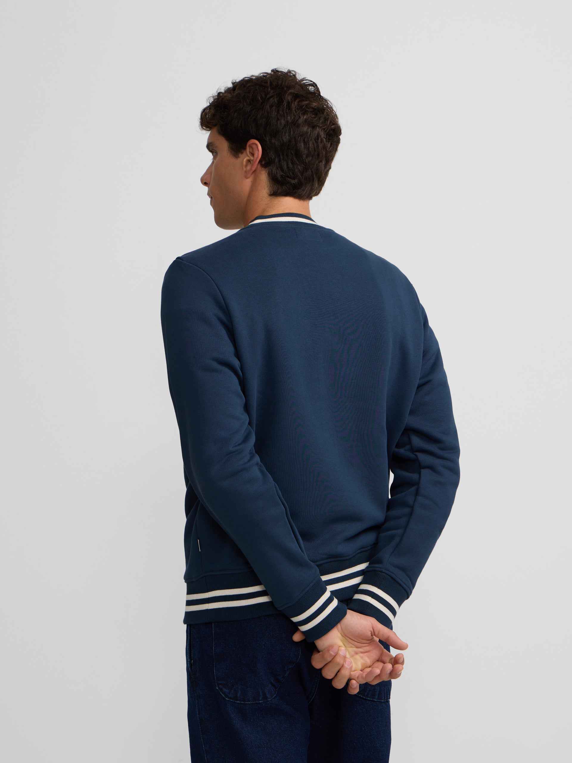 Sweat-shirt bleu marine à lettrage rétro