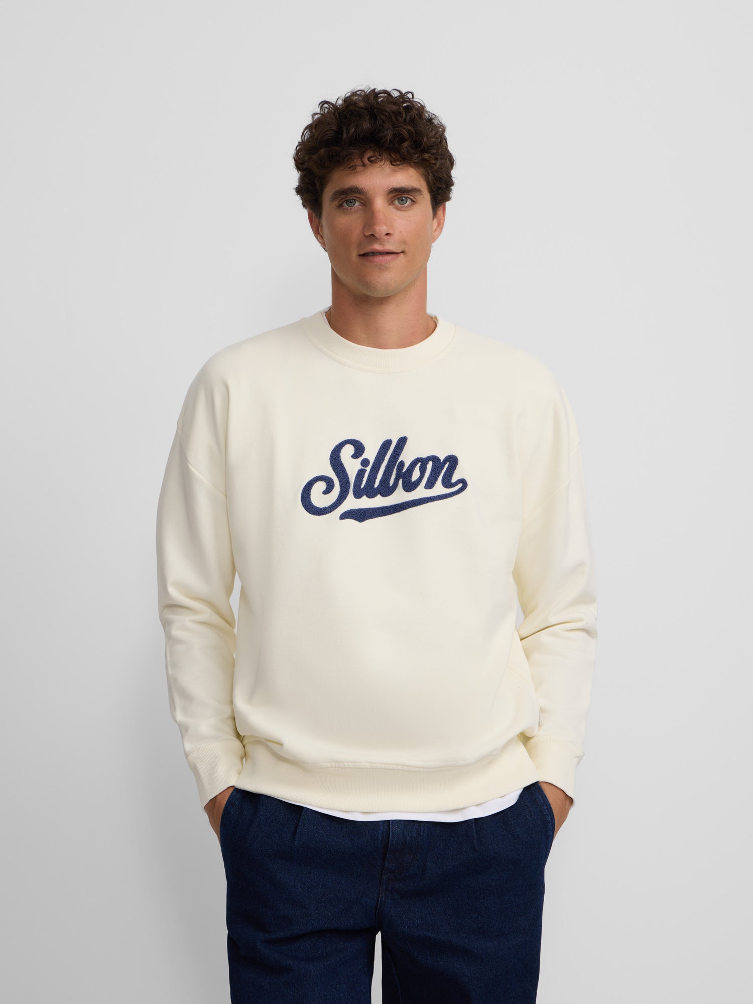 Cream retro relaxed fit sweatshirt