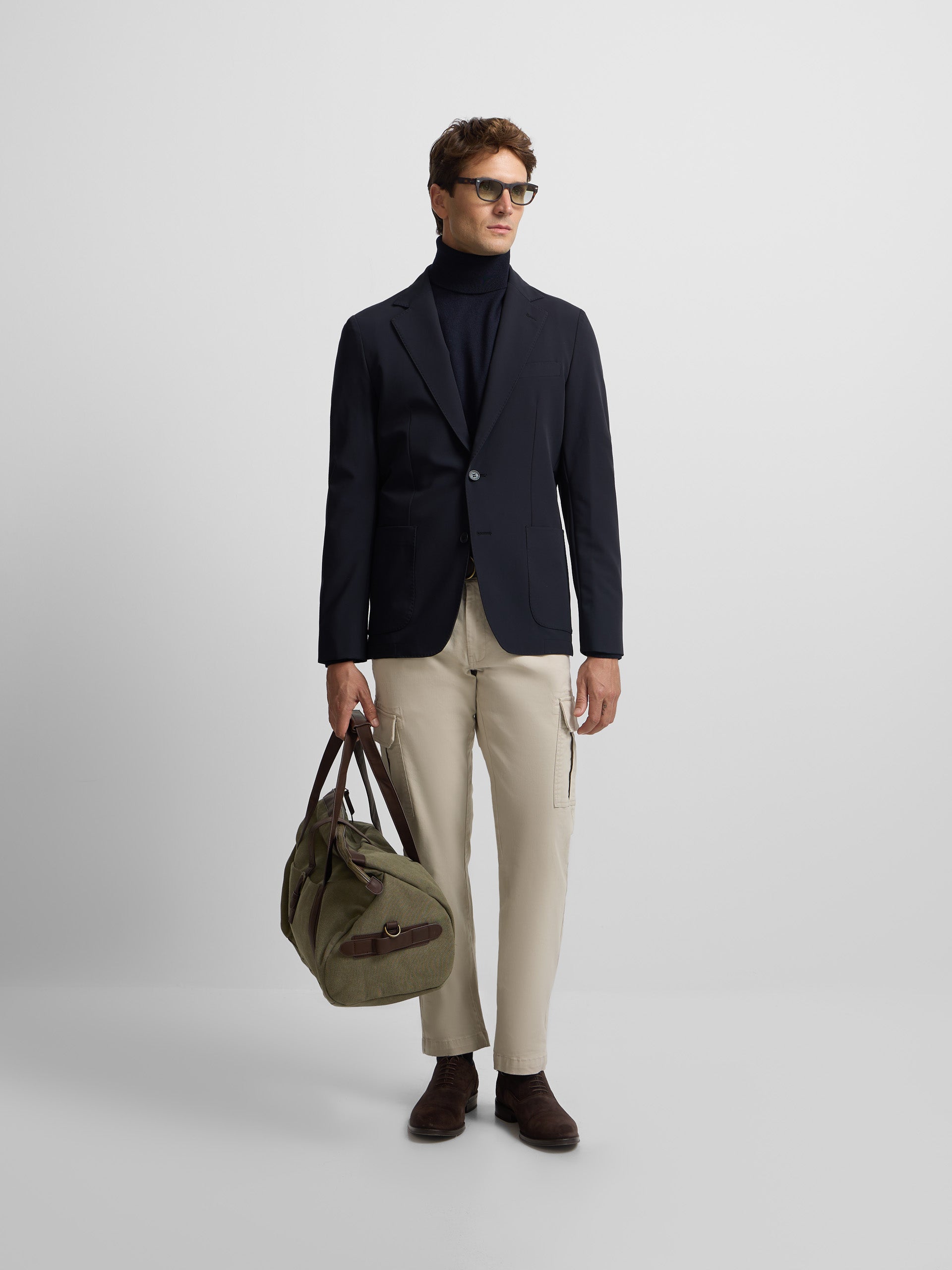 Americana tecnica azul marino