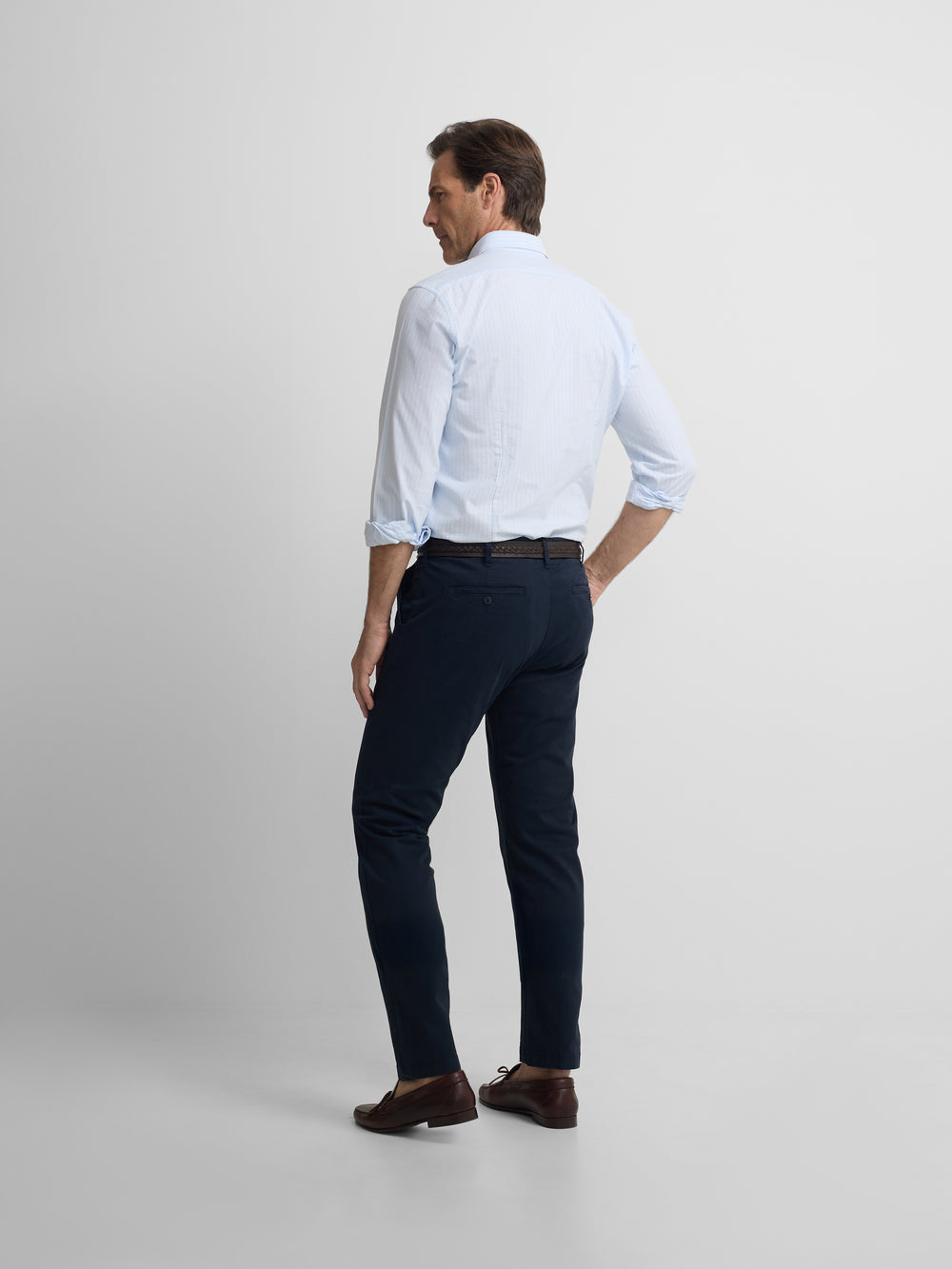 Camisa sport oxford celeste raya fina blanca