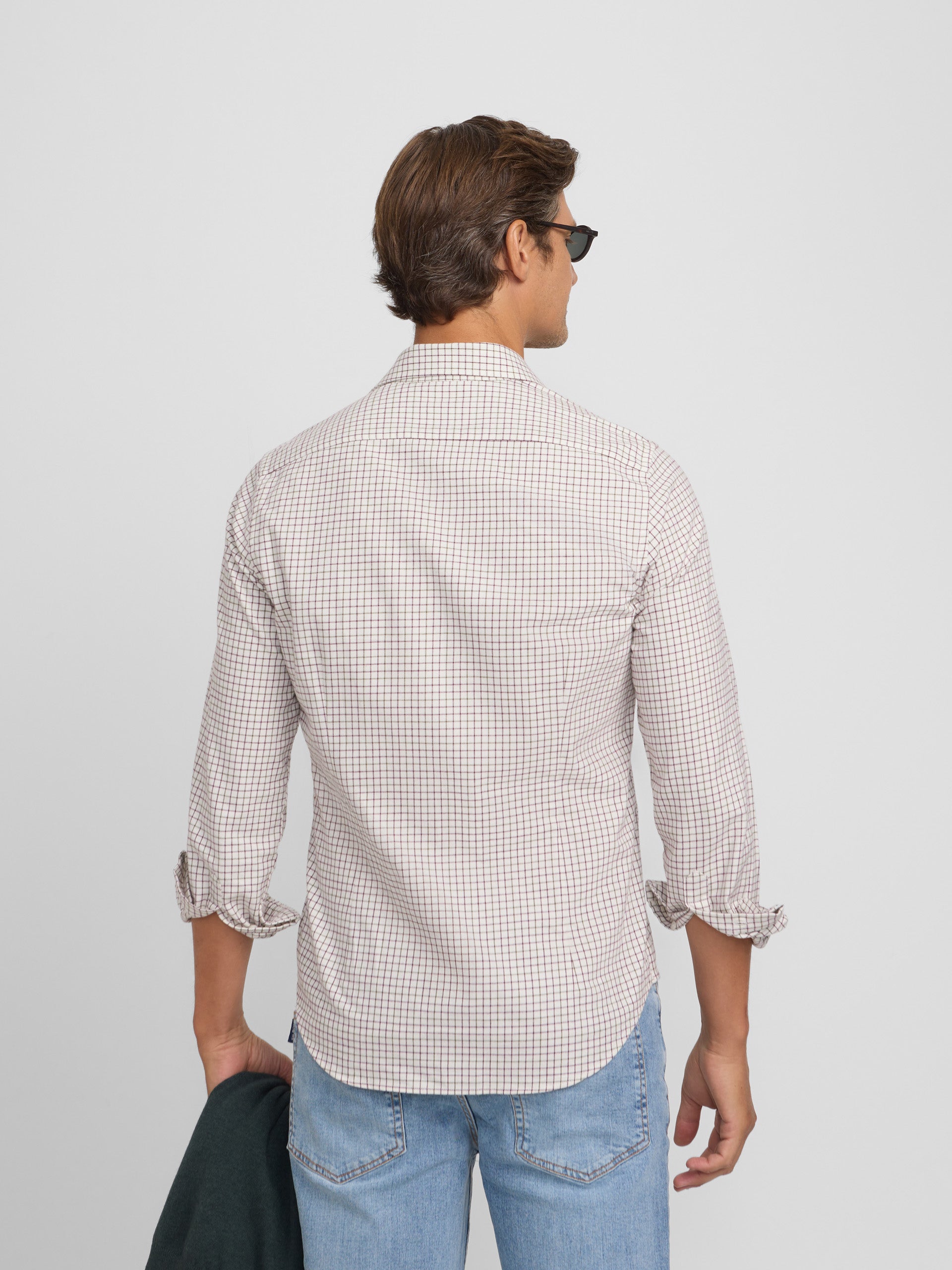 Camisa desportiva aos quadrados bicolor bordô e verde