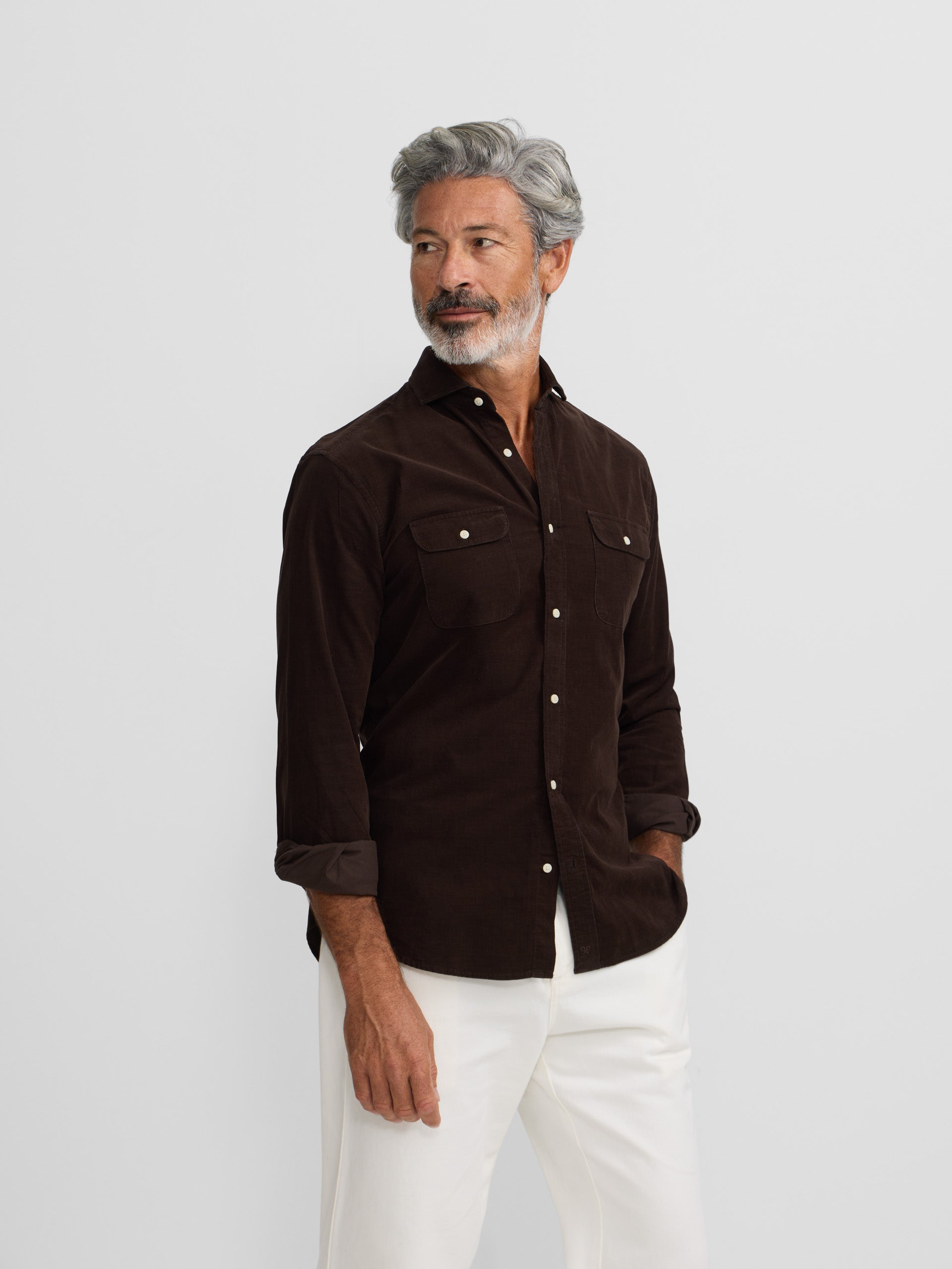 Corduroy sport shirt with brown pockets