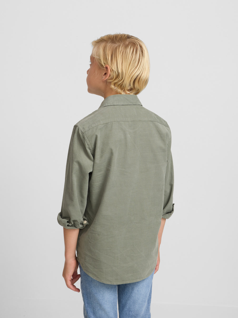 Camisa sport kids pana cuello cutaway verde