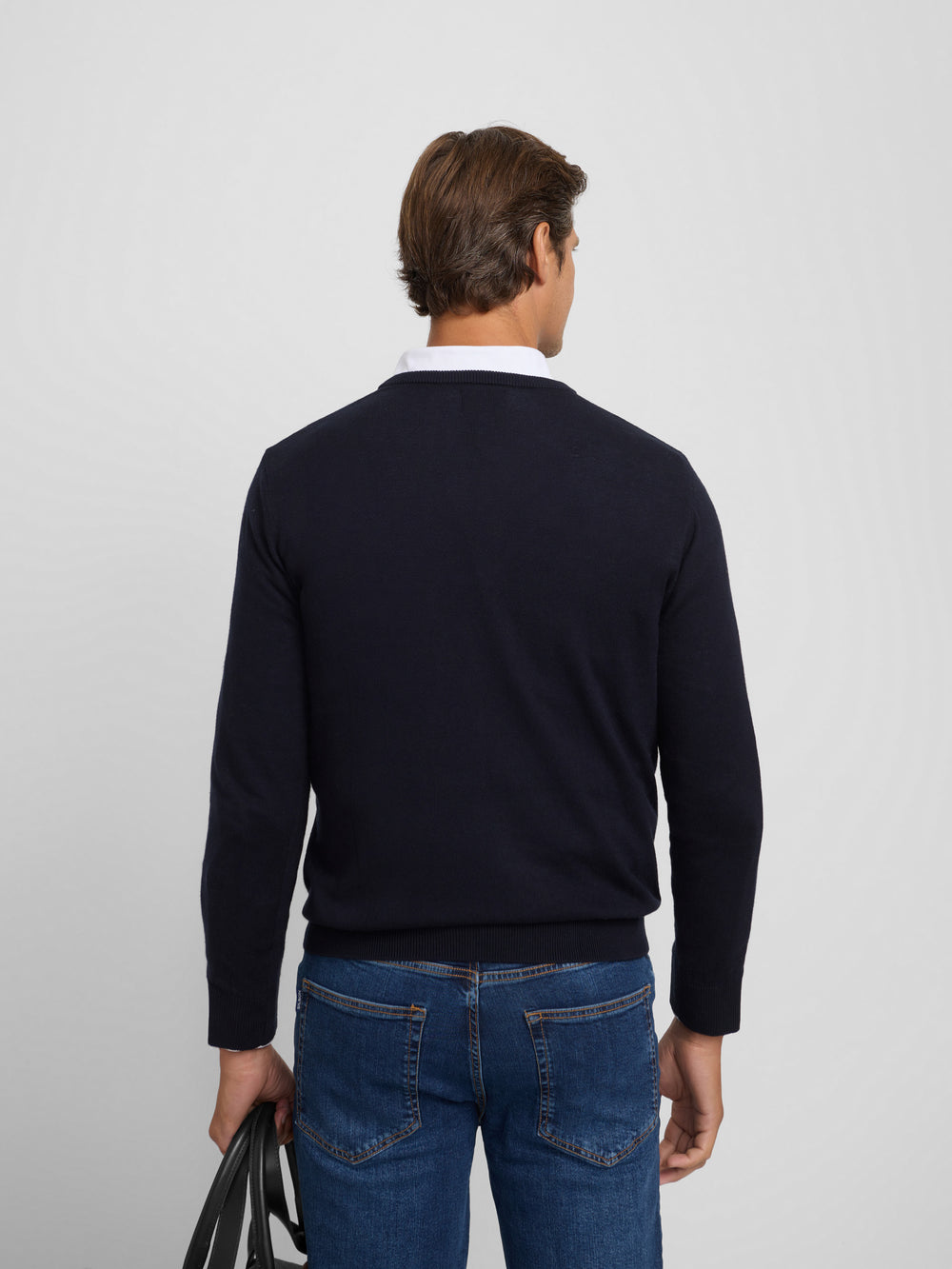 Pull col V rétro bleu marine