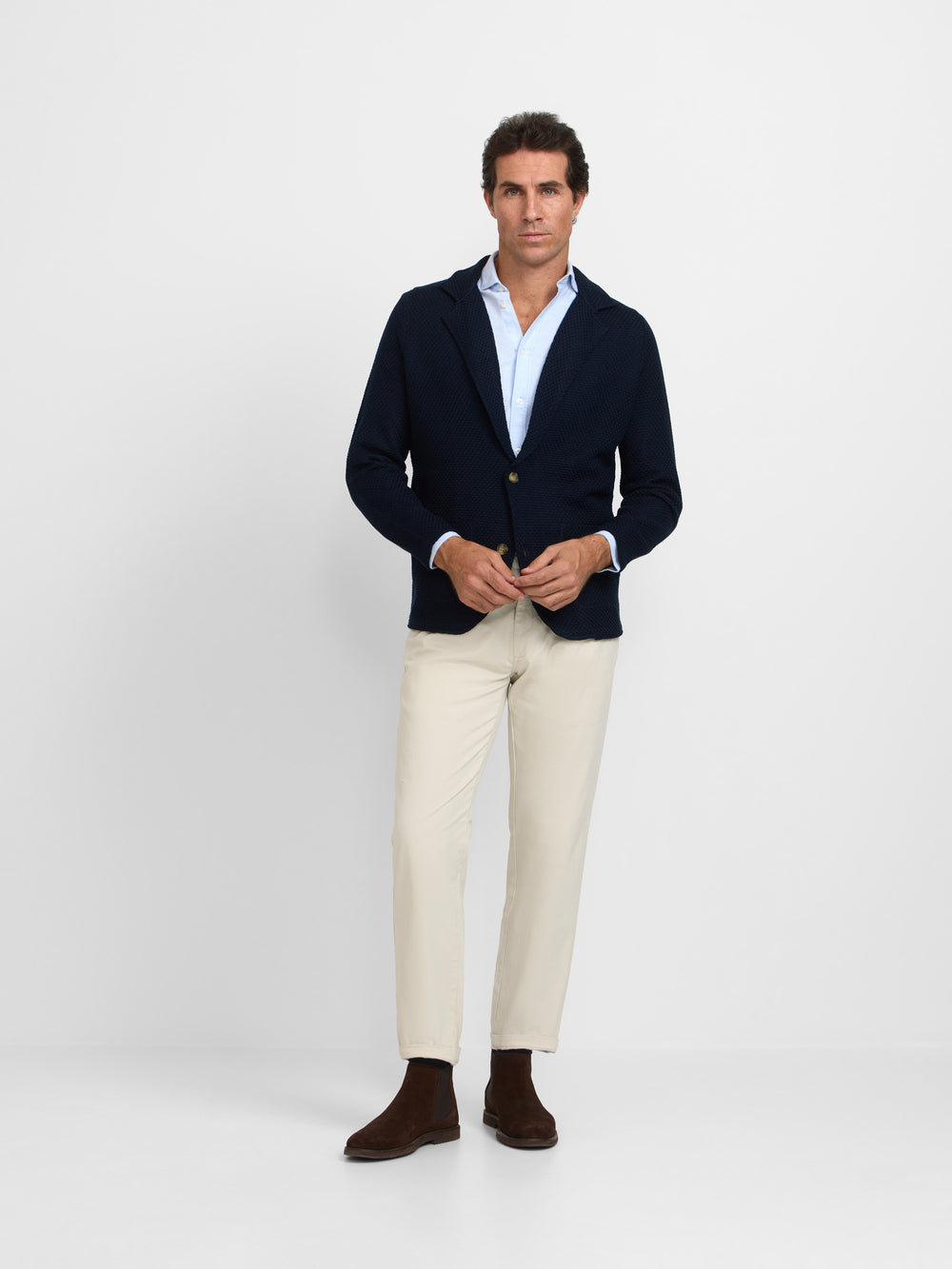 Teba estructura azul marino