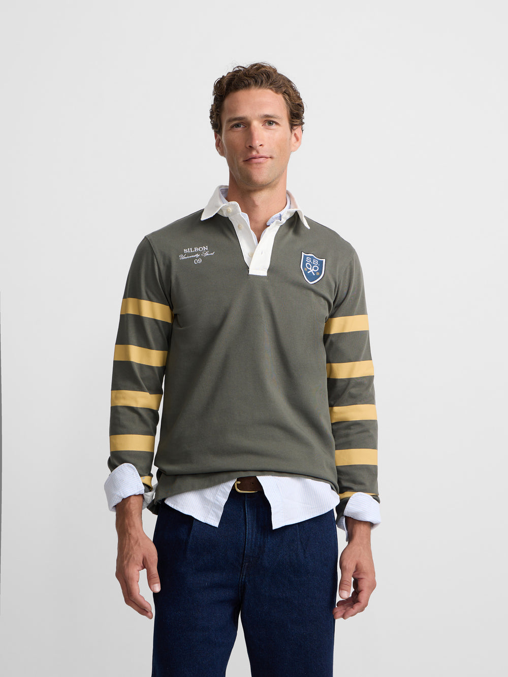 Classic rugby polo shirt with green shield