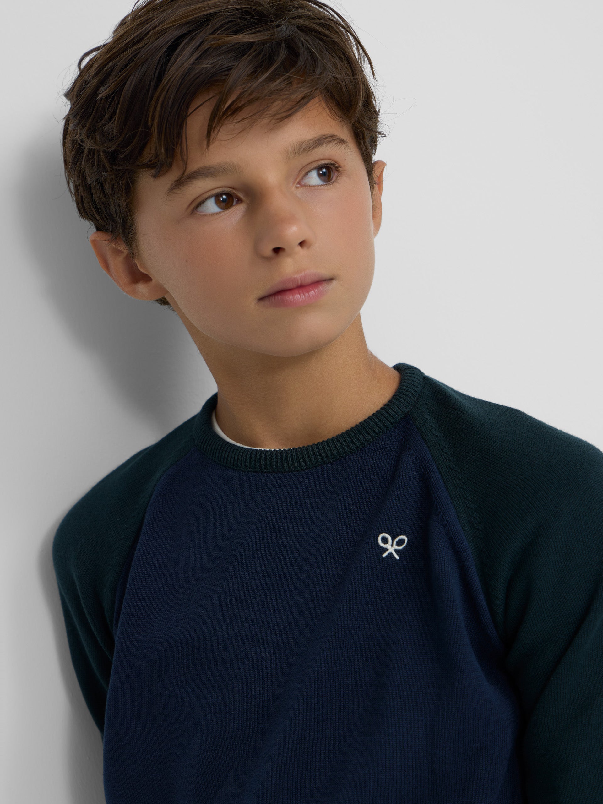 Camisola de criança de mangas verdes