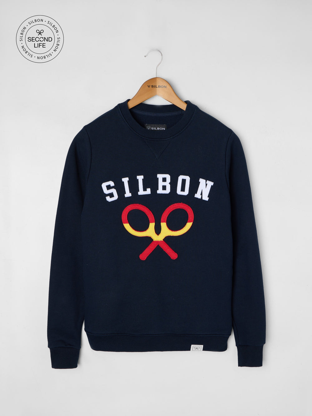 Sweatshirt second life