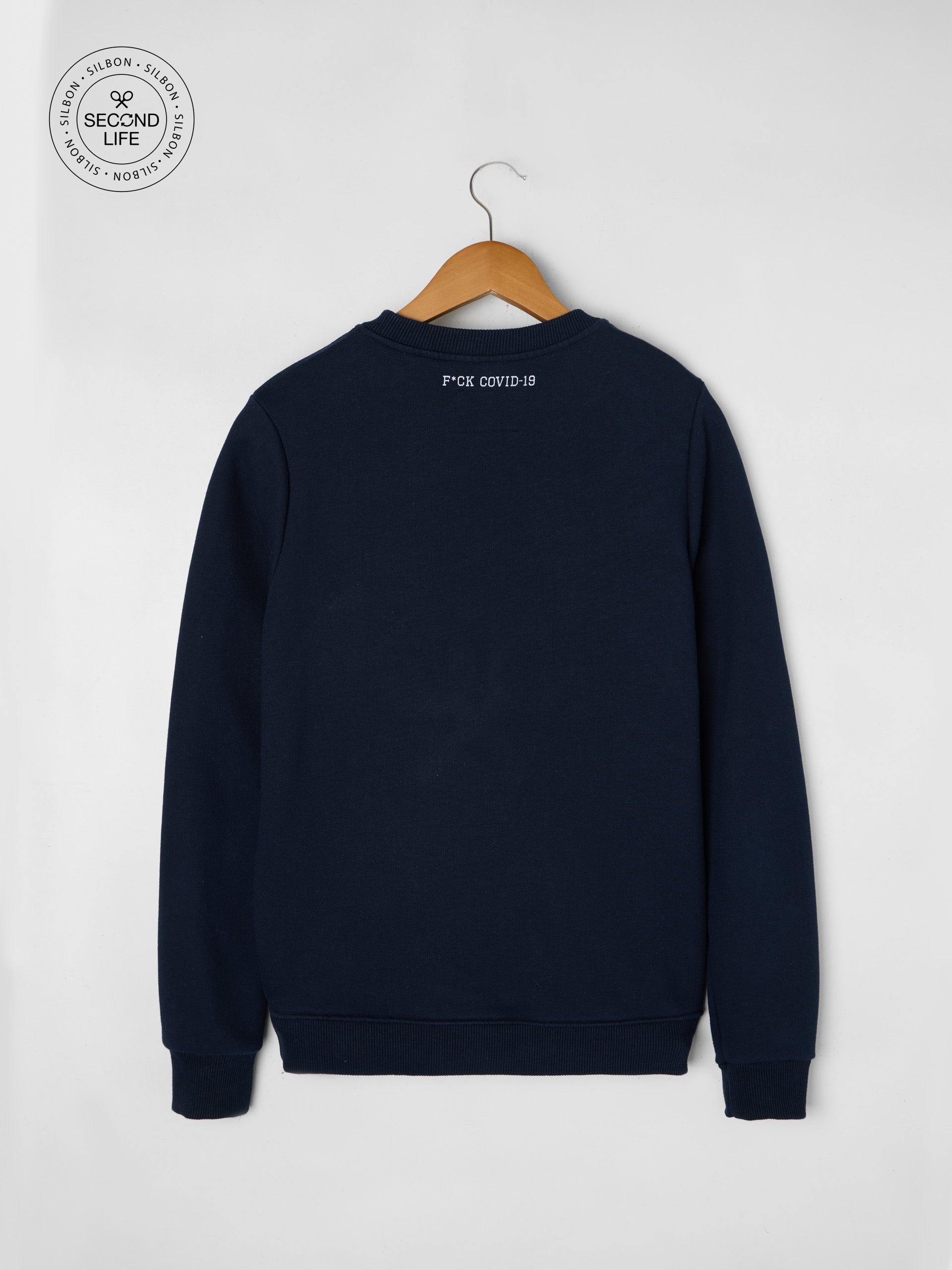 Sweatshirt second life