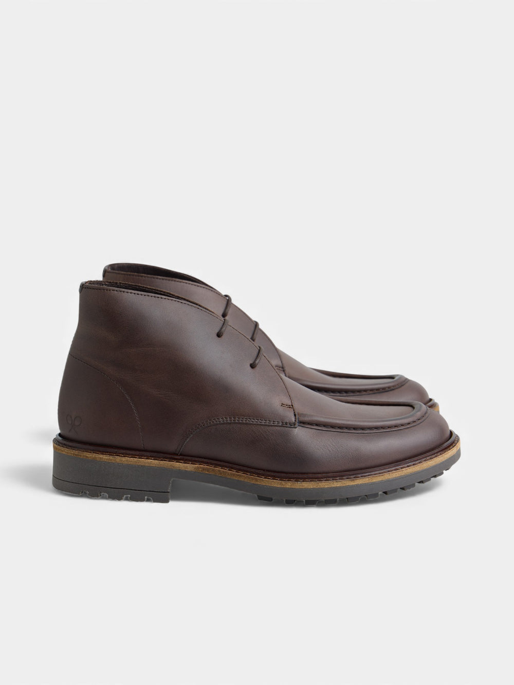 Bota sport piel marron