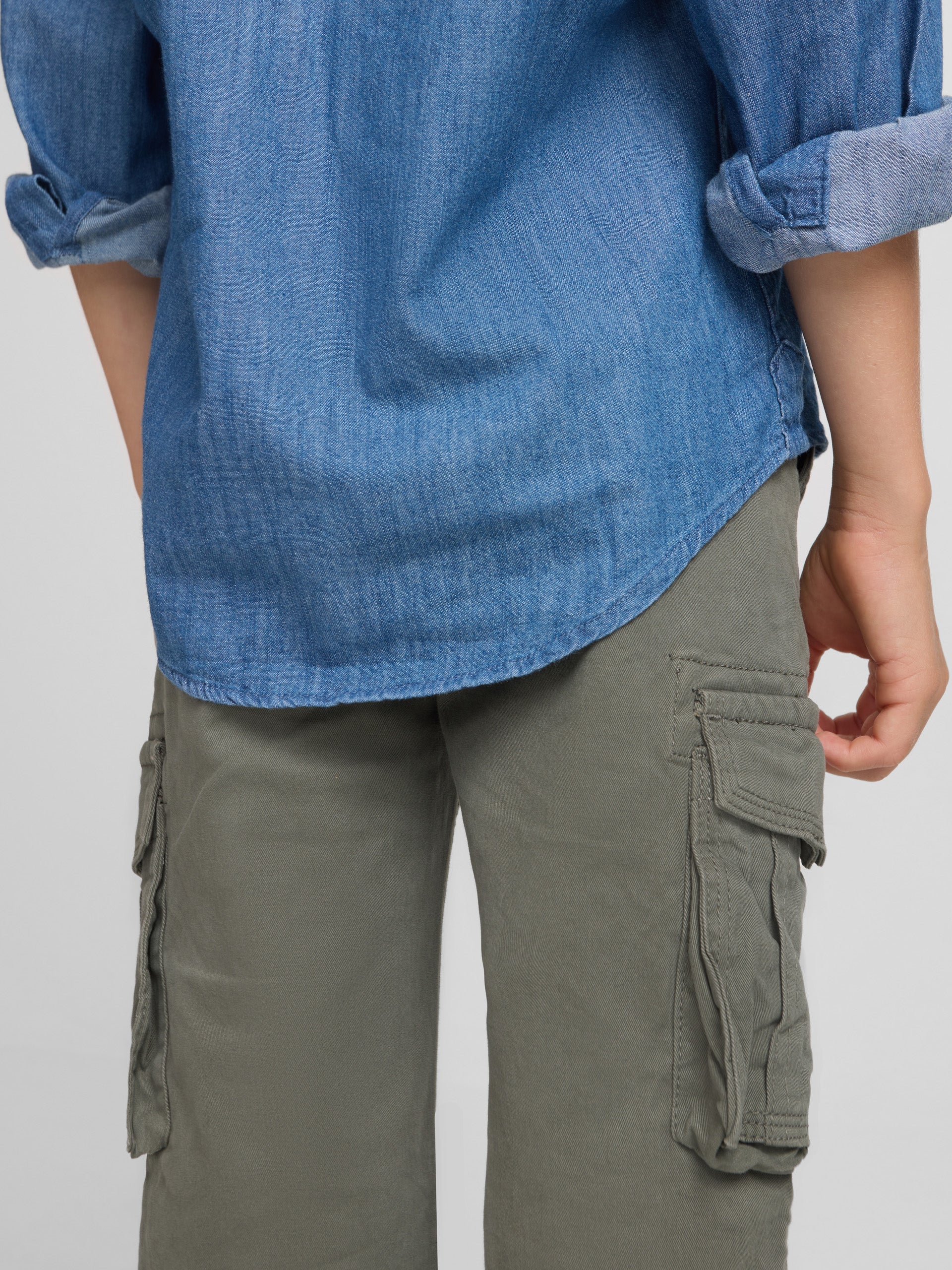 Calças desportivas de criança estilo cargo verde