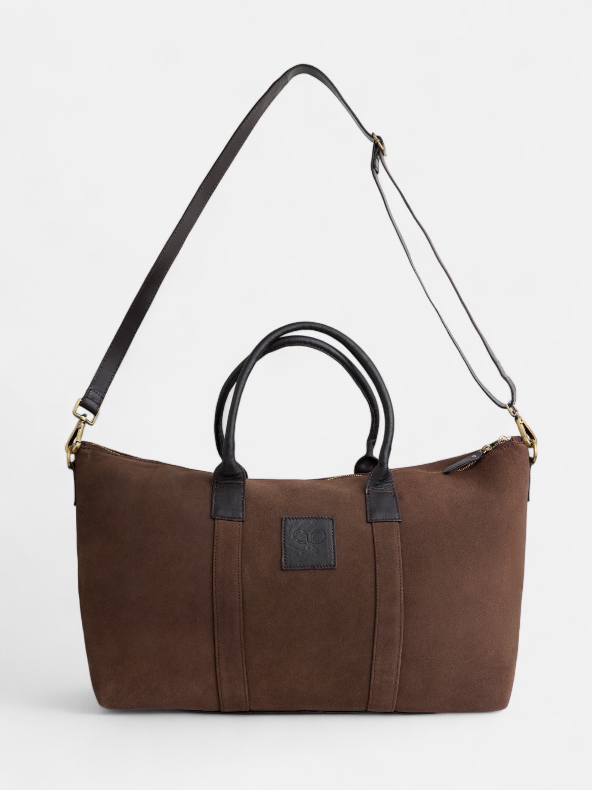 Leather travel bag with dark brown detail