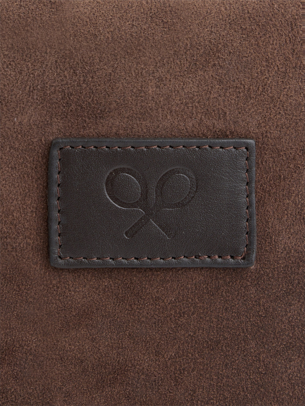 Trousse de toilette en cuir avec détail marron foncé