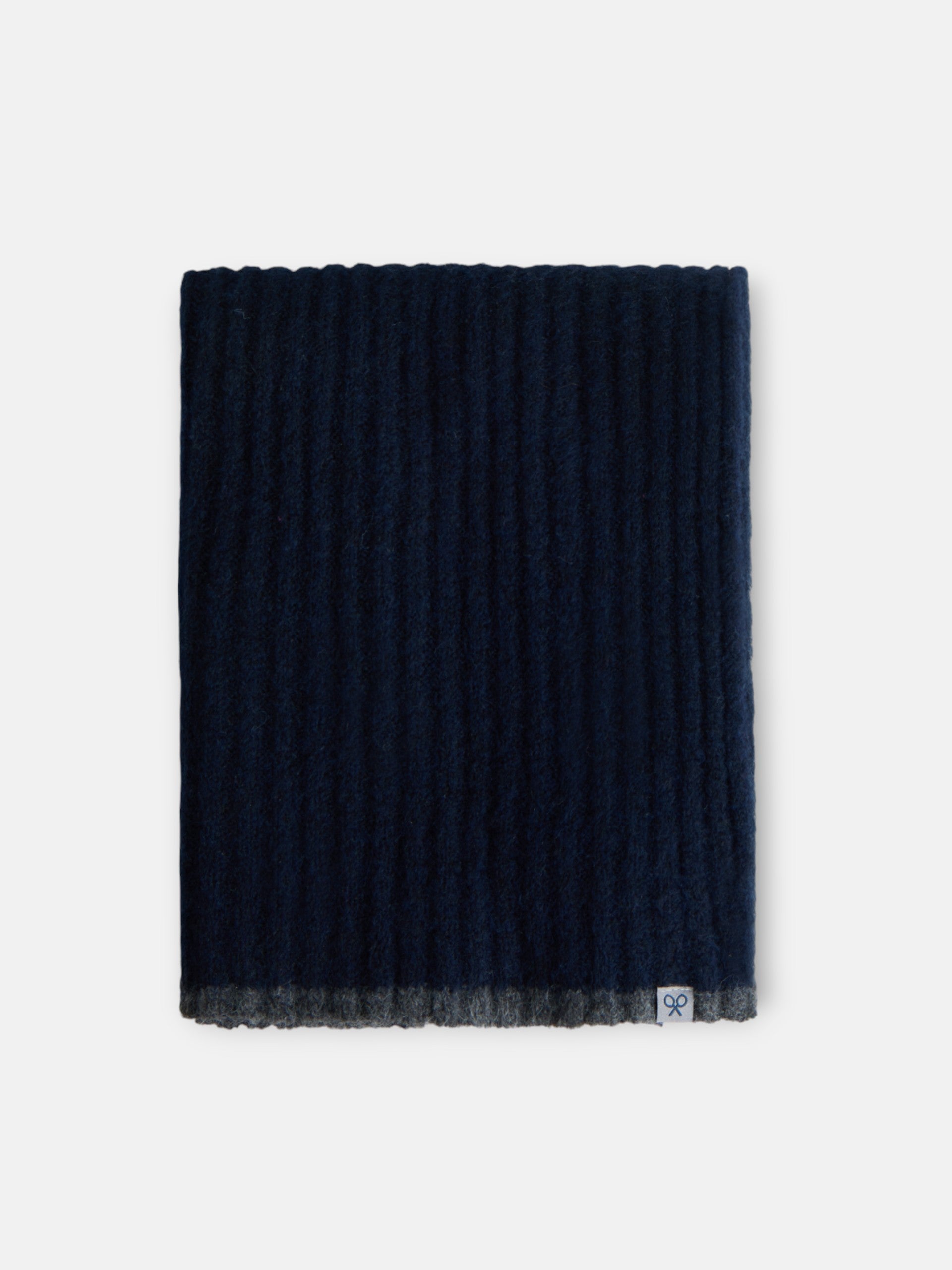 Navy blue contrast striped knit scarf