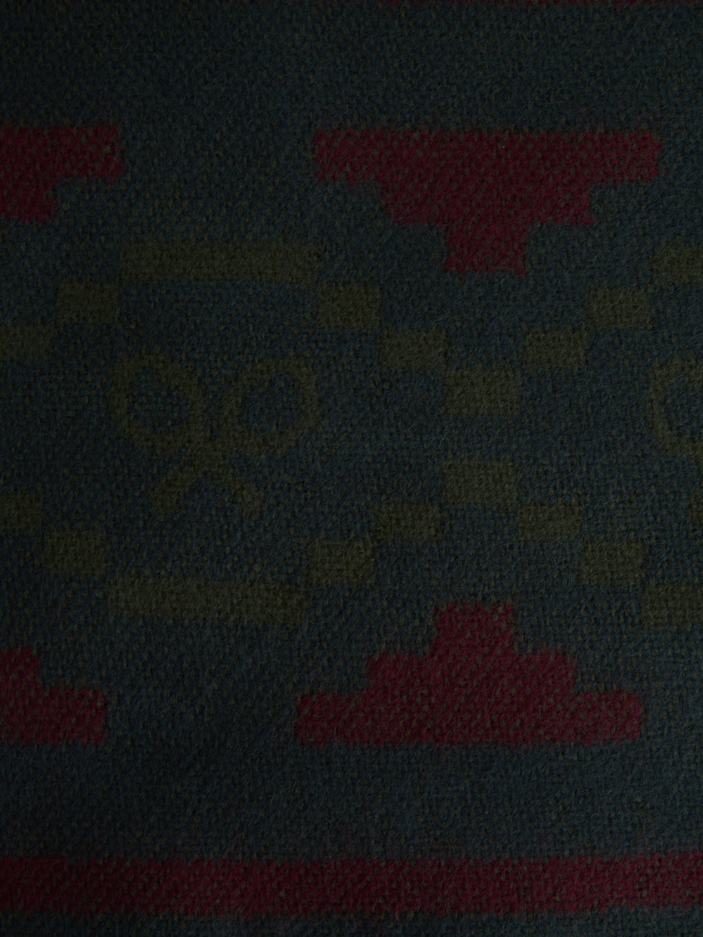 Bufanda motivo etnico verde