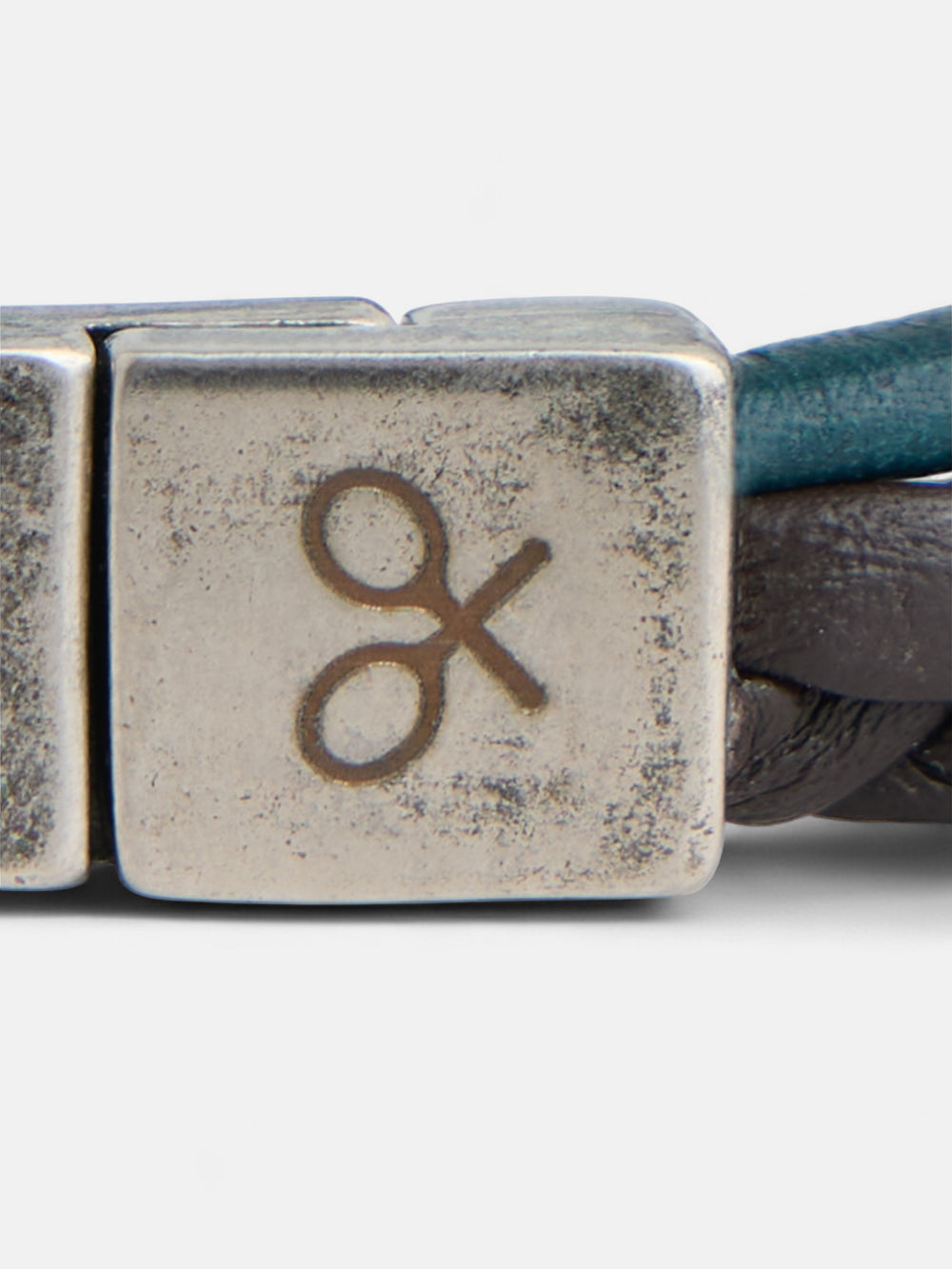 Pulseira dupla entrançada em pele azul