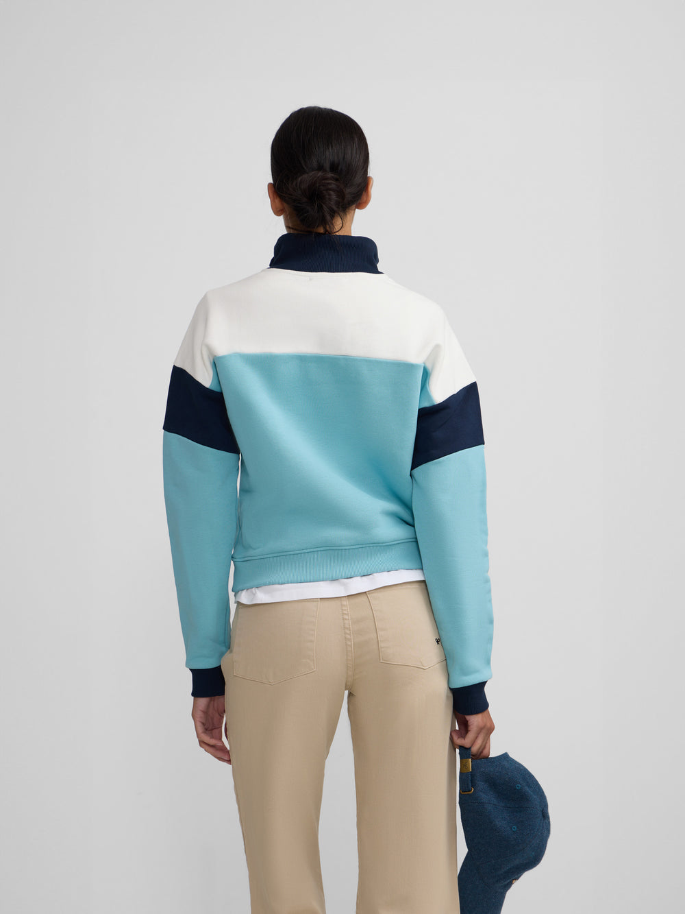 Sweat-shirt femme tricolore col boutons bleus