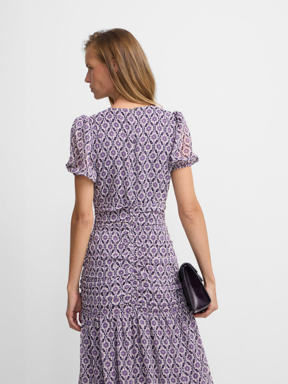 Vestido largo fruncido estampado malva