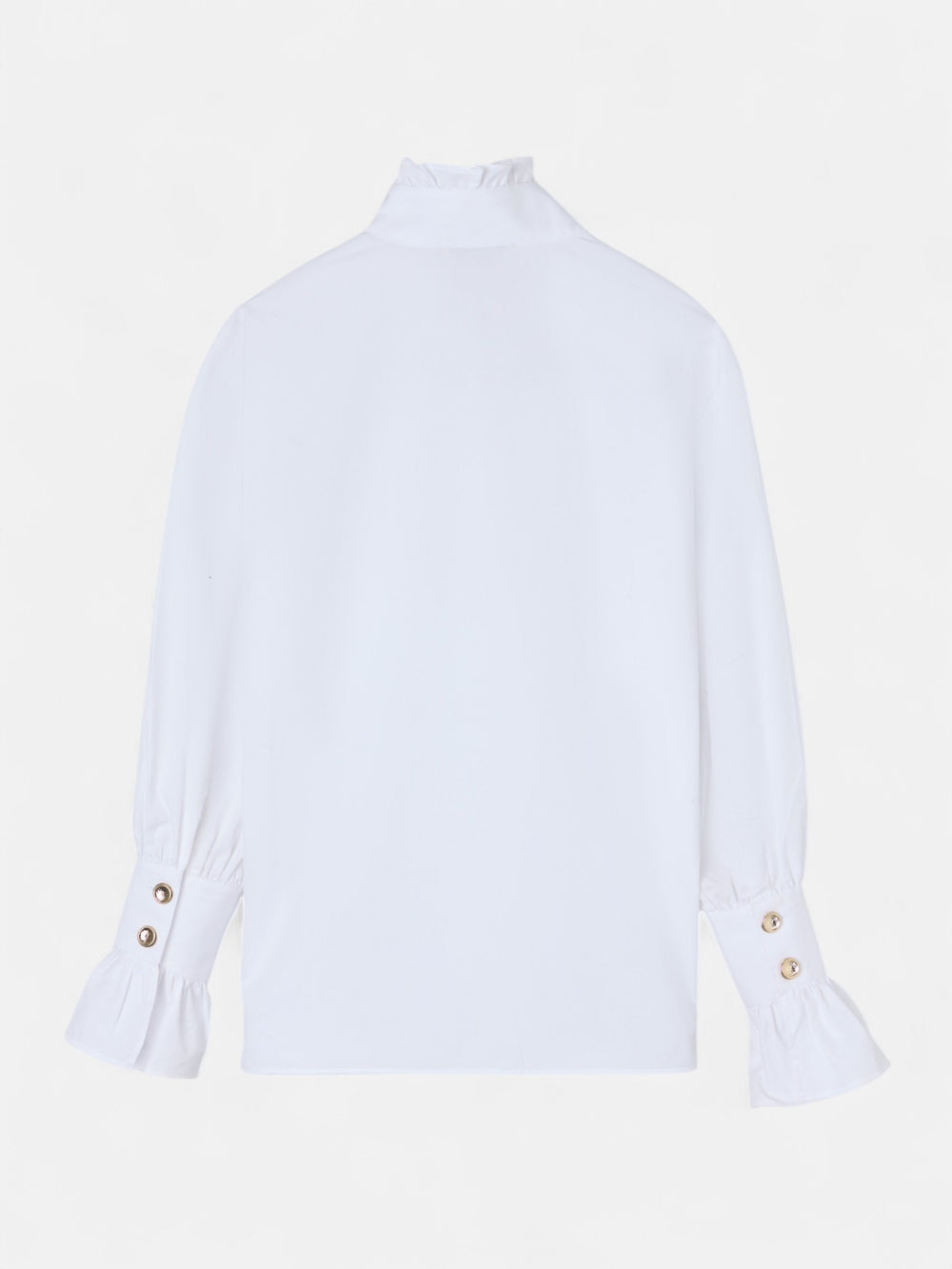 Camisa branca com detalhe no punho