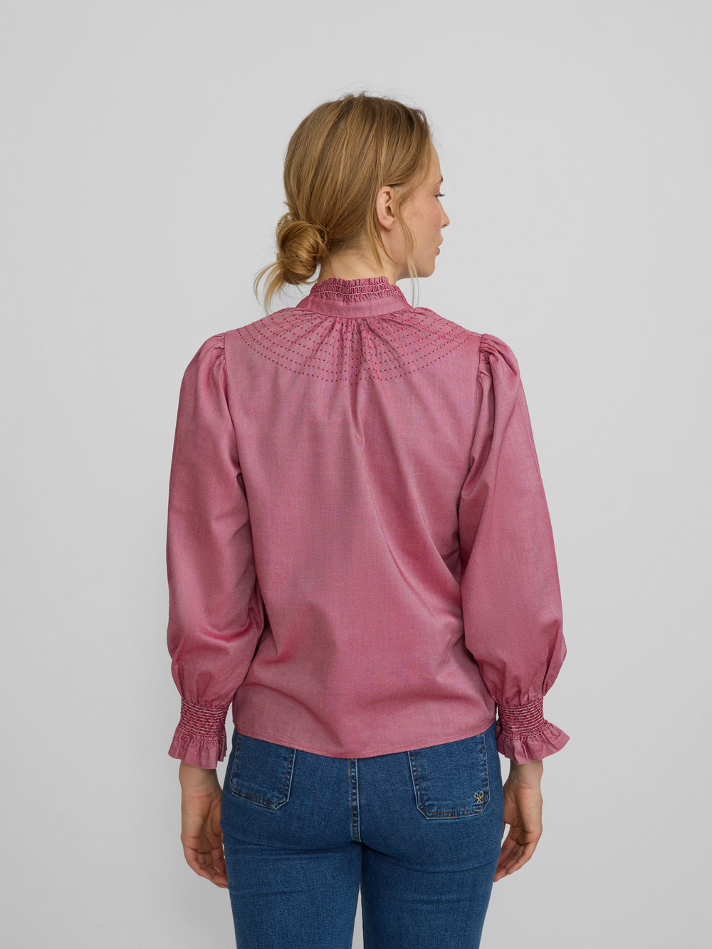 Burgundy gathered cuff shirt