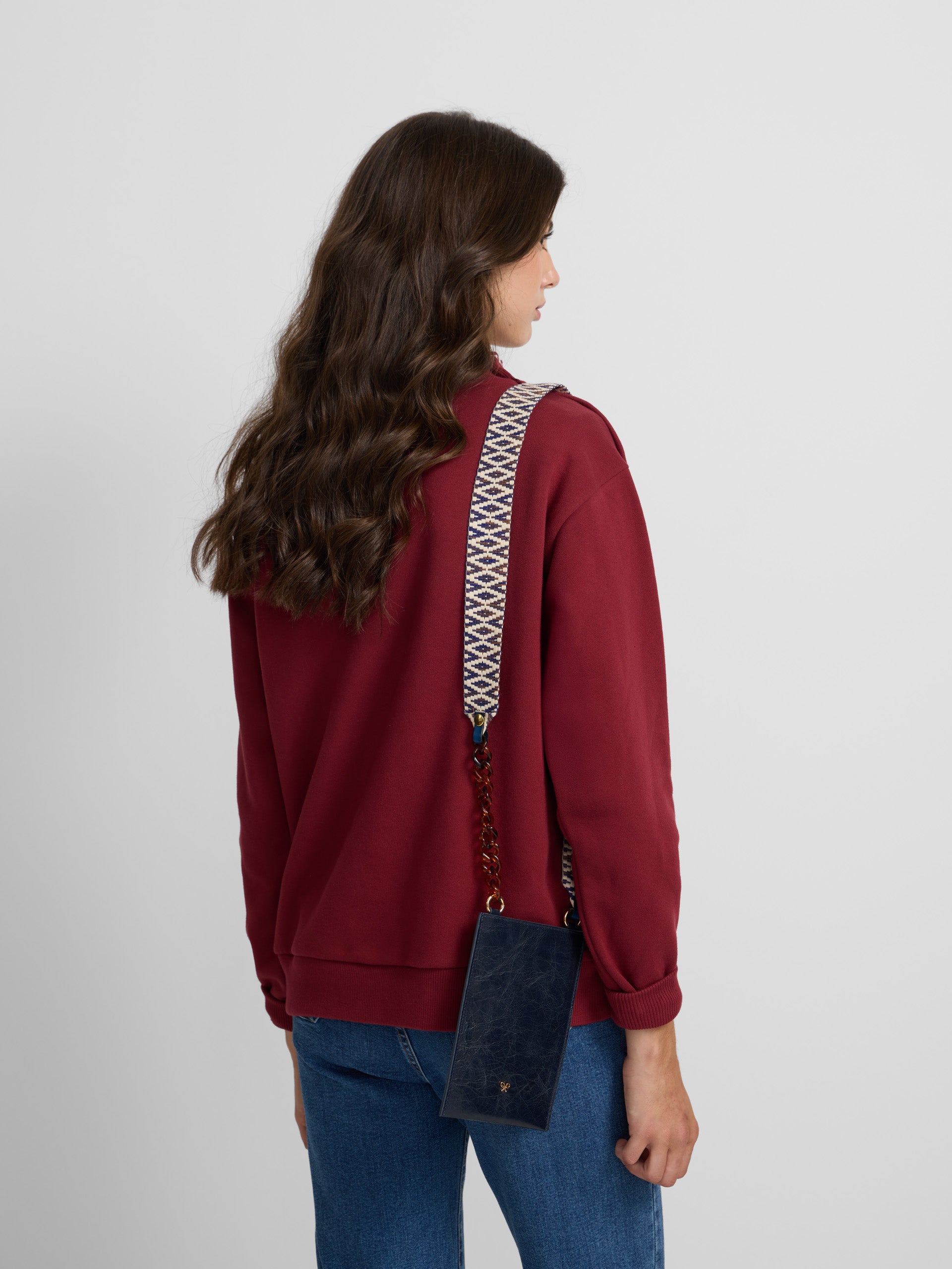 Sudadera woman cuello volante burdeos