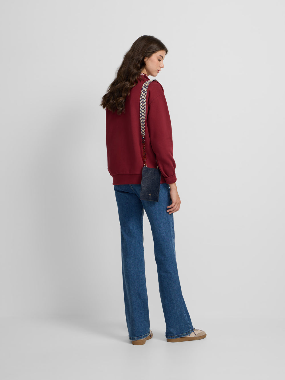 Sweat-shirt femme col volant bordeaux