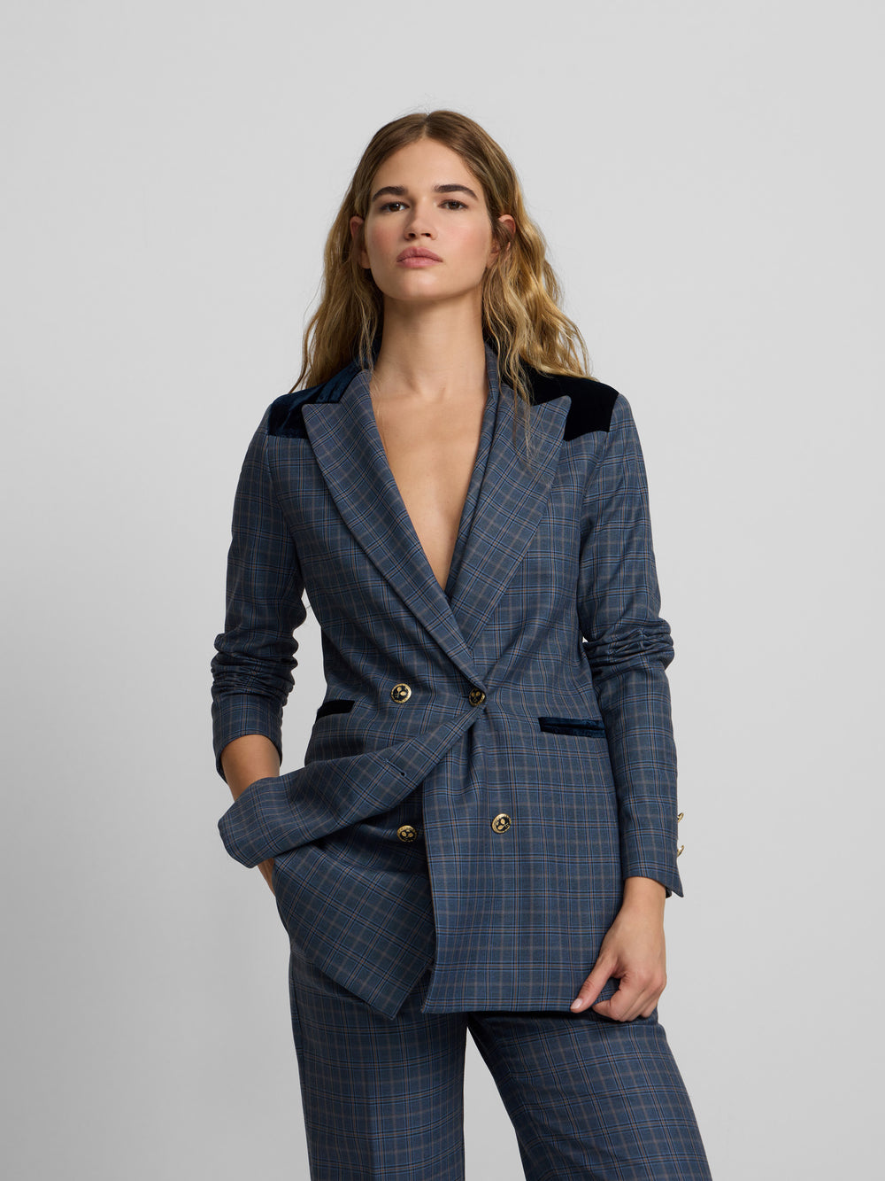 American velvet details blue checkered