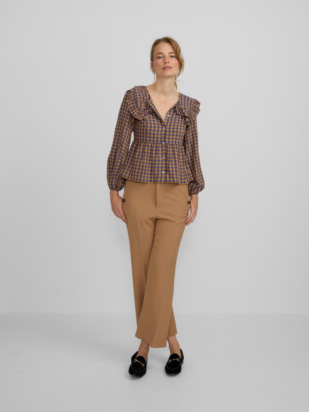 Camel sailor dress pants