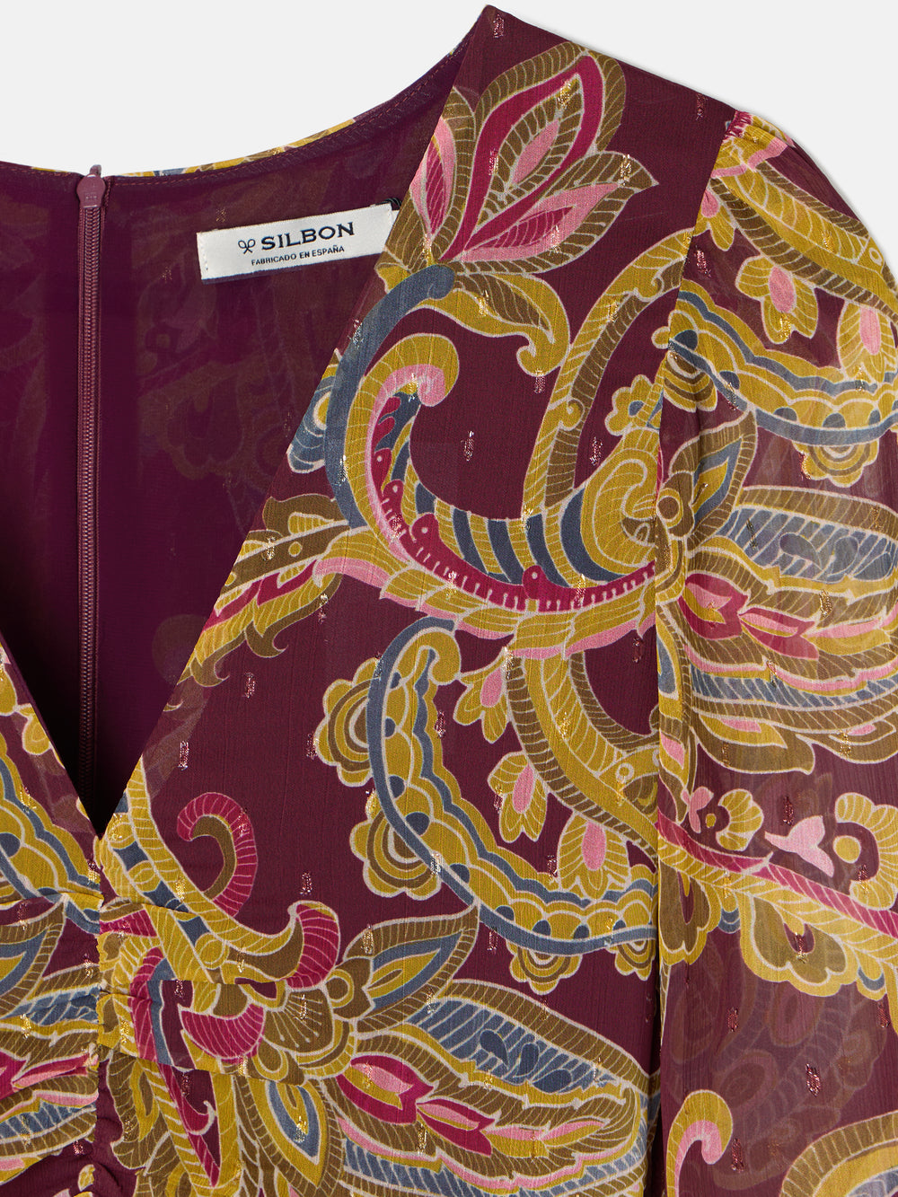 Vestido largo abertura estampado cachemir burdeos