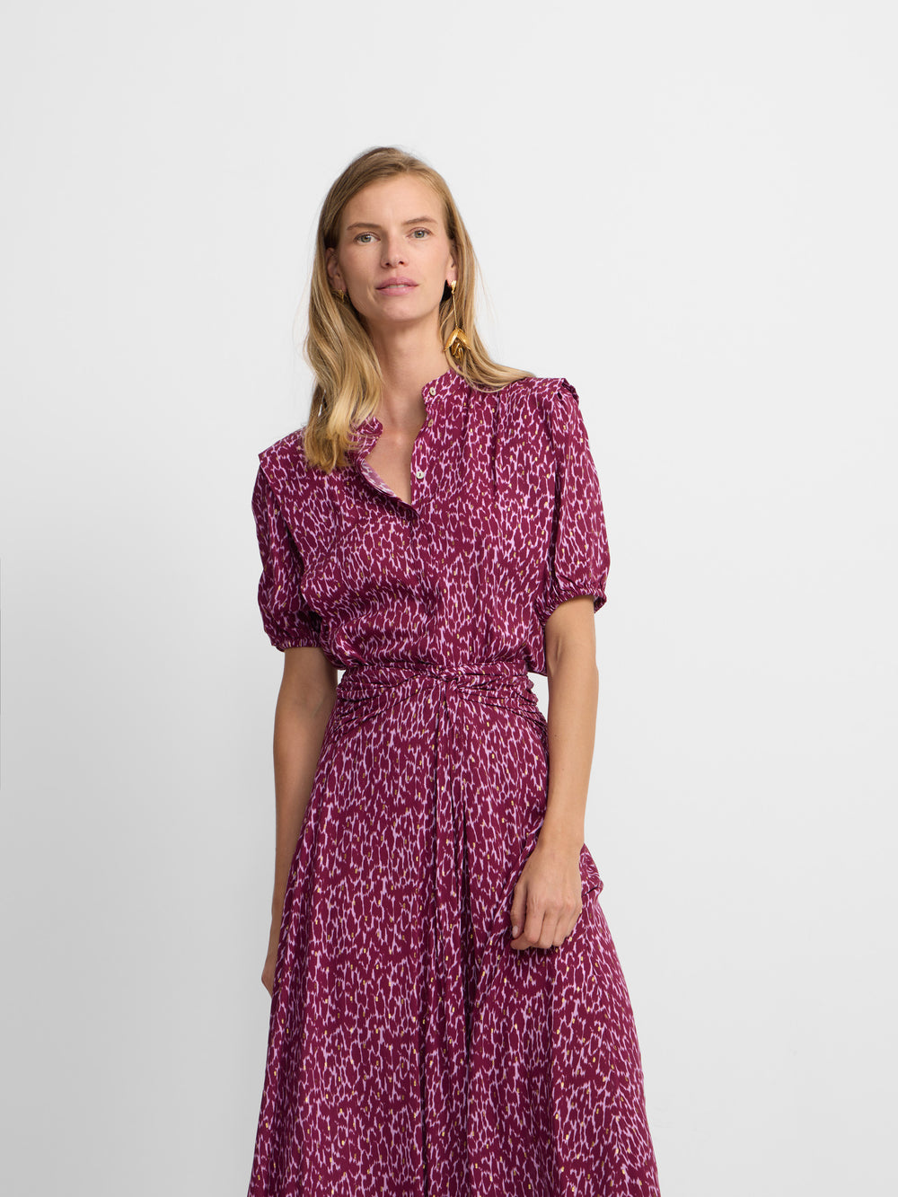 Blusa manga corta estampado lurex morados